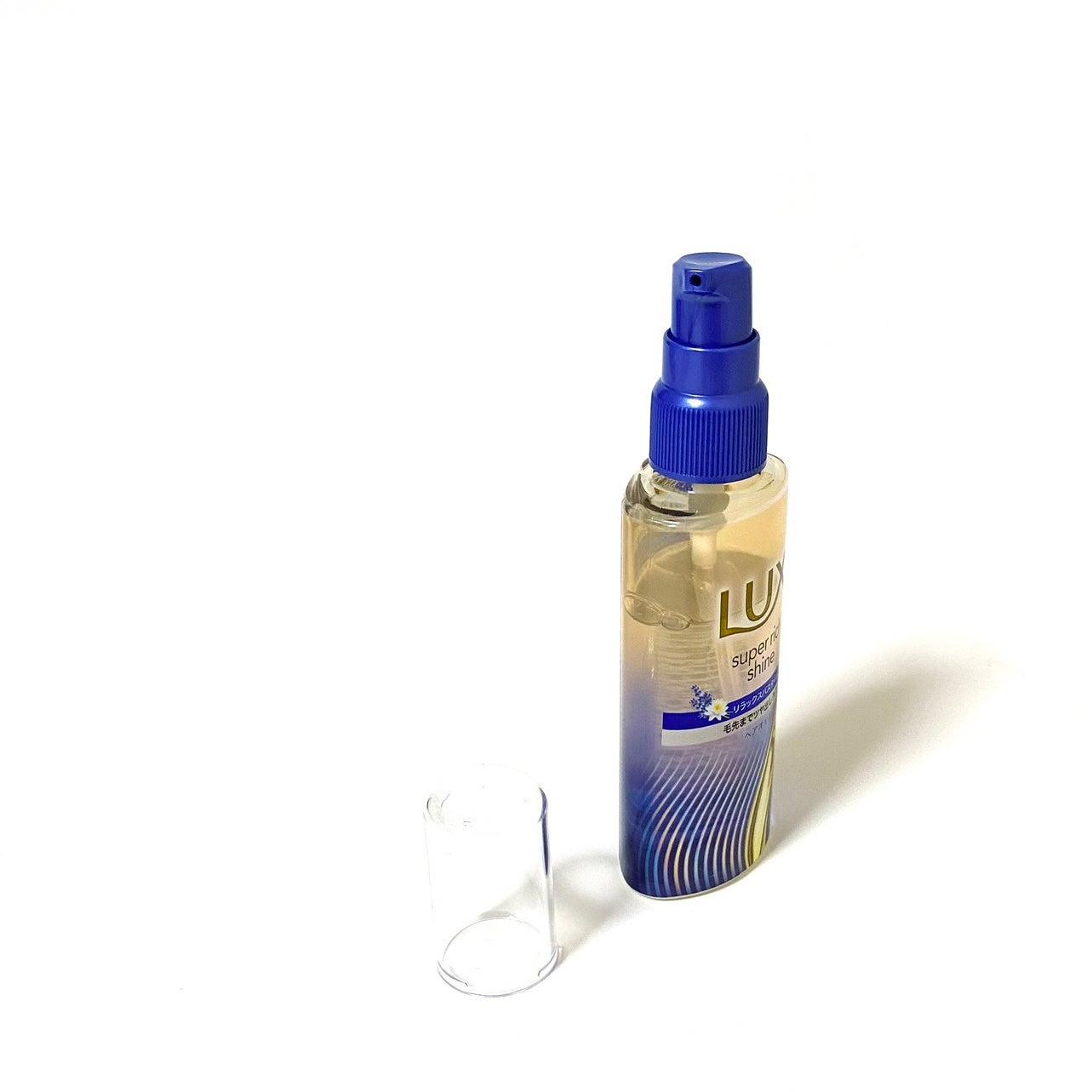 ラックス スーパーリッチシャイン リラックスナイトケア まとまりヘアオイル/LUX/ヘアオイルを使ったクチコミ(3枚目)