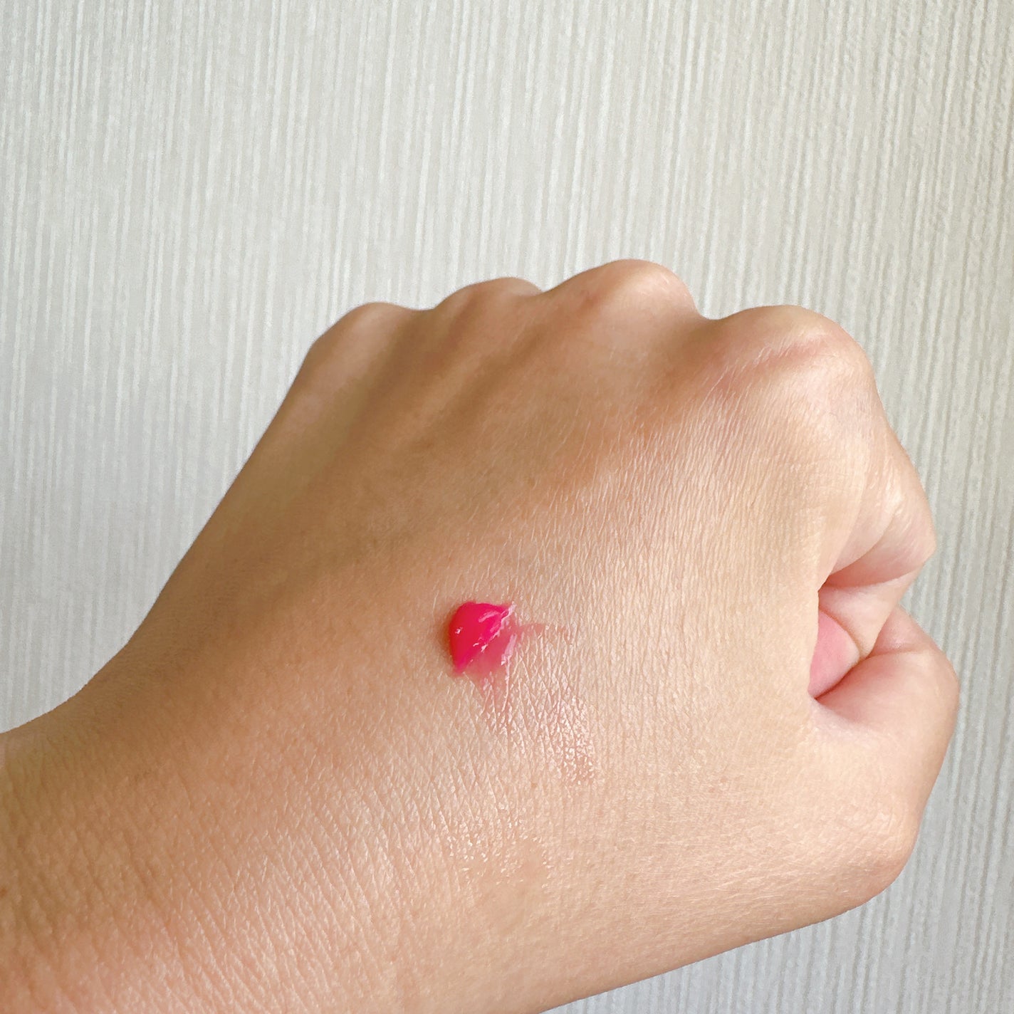 サンケア UVリップカラースプラッシュ/SHISEIDO/リップグロスを使ったクチコミ(4枚目)