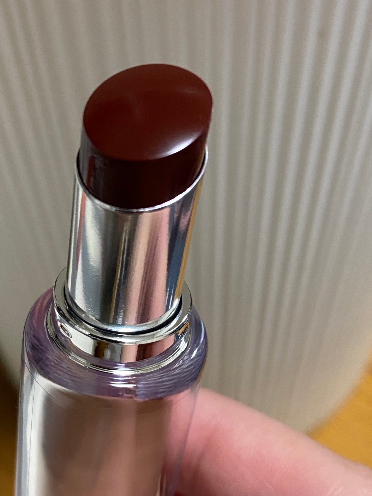 ボンディンググロウリップスティック/Laka/口紅を使ったクチコミ(3枚目)