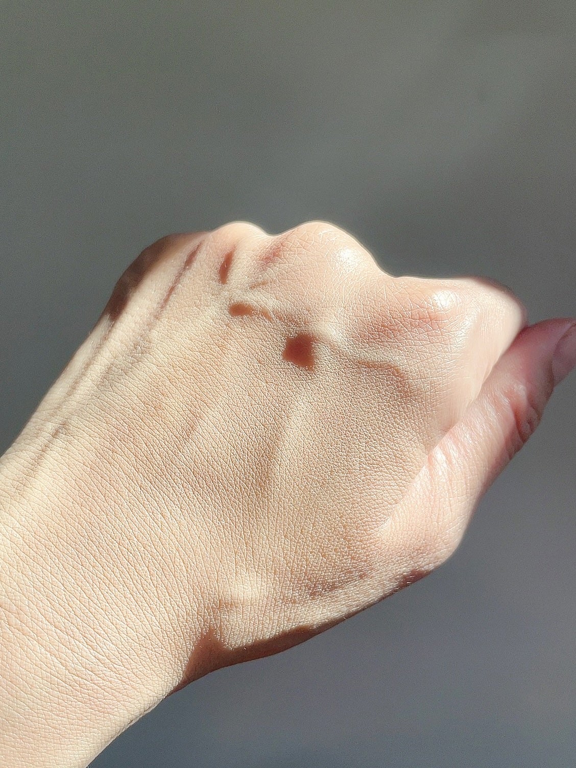 アリウル インクフェザーカバーラスティングクッション/Ariul/クッションファンデーションを使ったクチコミ(5枚目)