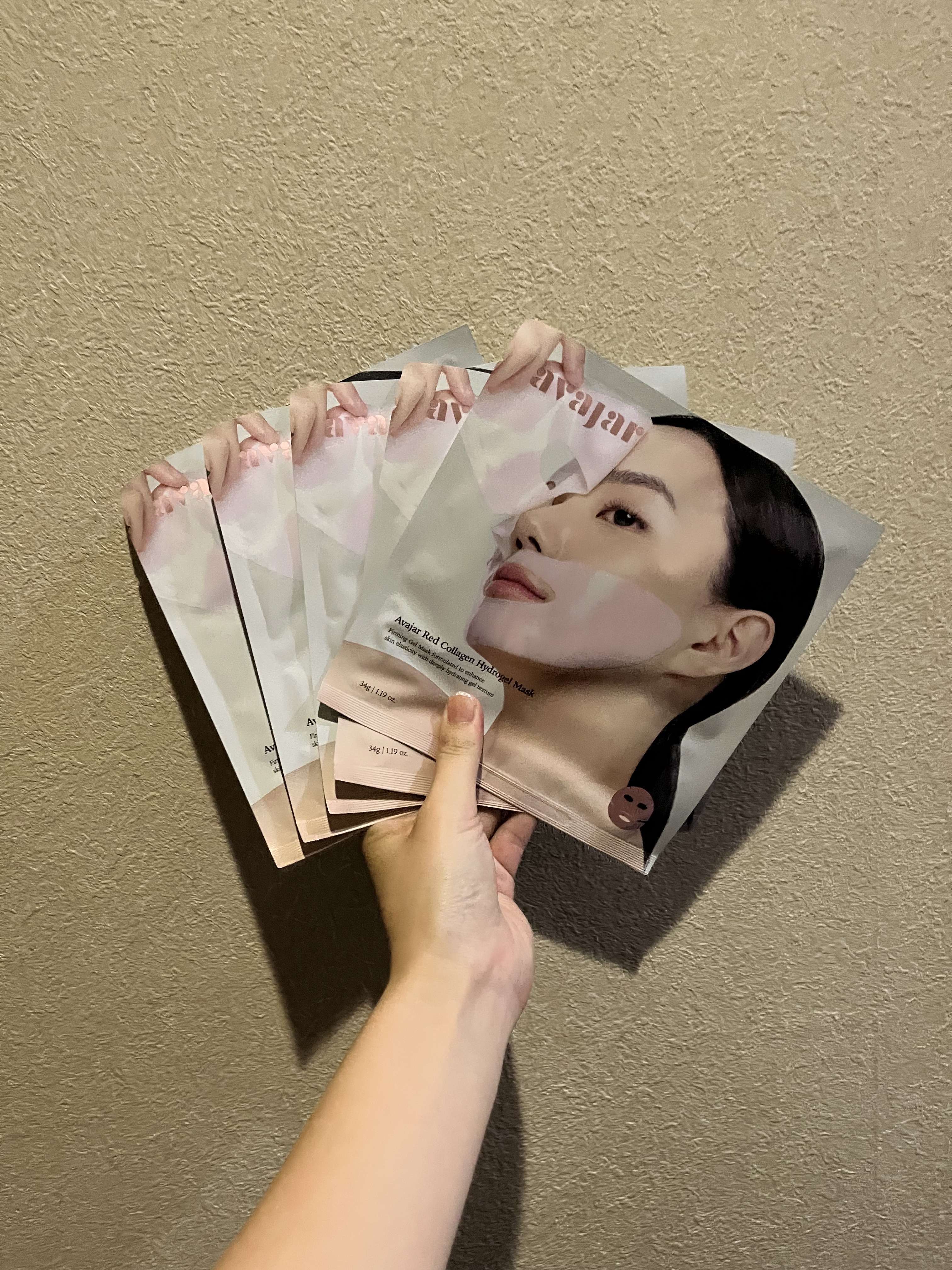 レッドコラーゲンハイドロゲルマスク/avajar/シートマスク・パックを使ったクチコミ（2枚目）