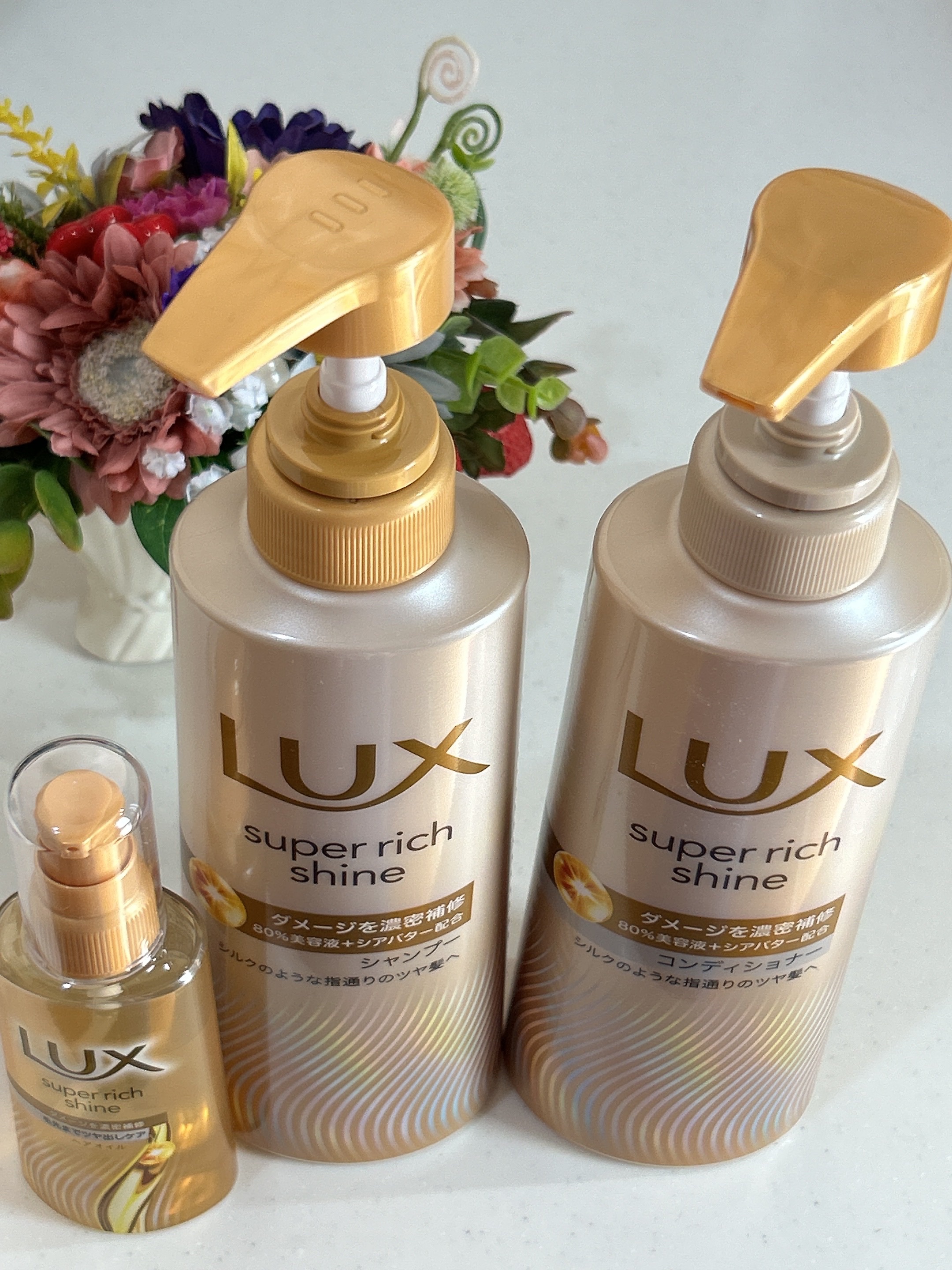 ラックススーパーリッチシャインダメージリペア補修ヘアオイル/LUX/ヘアオイルを使ったクチコミ（1枚目）