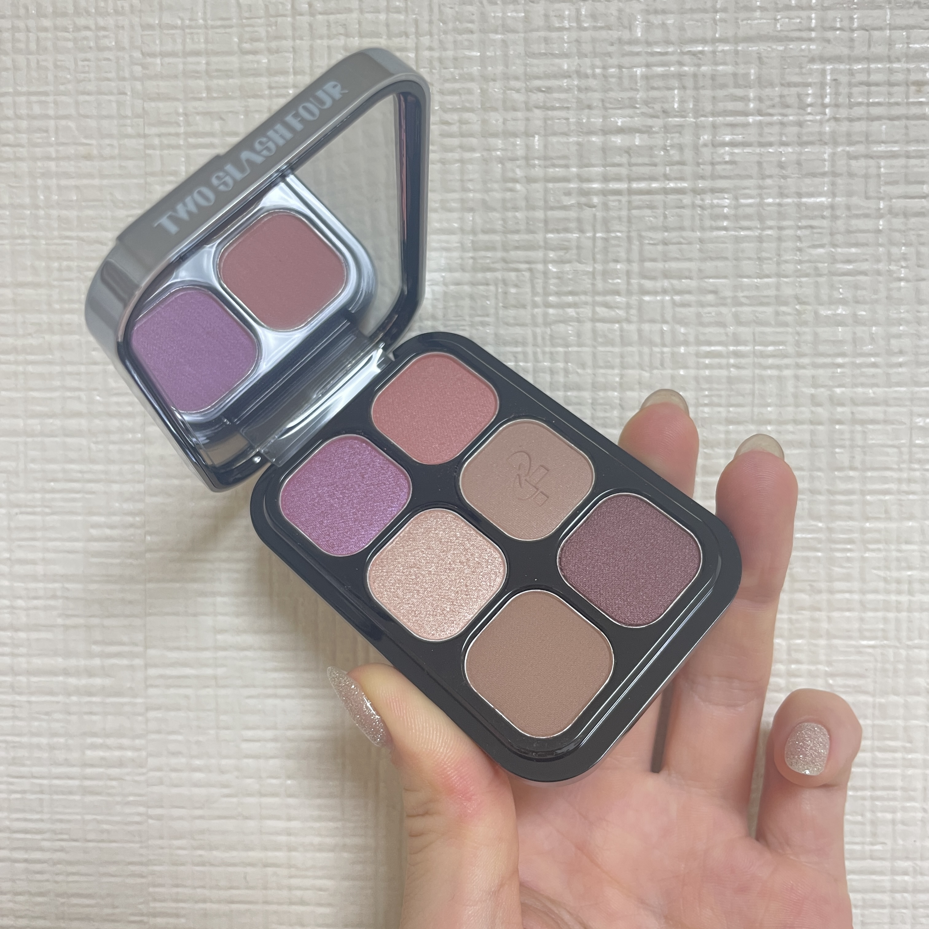 オッドバランスアイパレット/TWO SLASH FOUR/アイシャドウパレットを使ったクチコミ（2枚目）