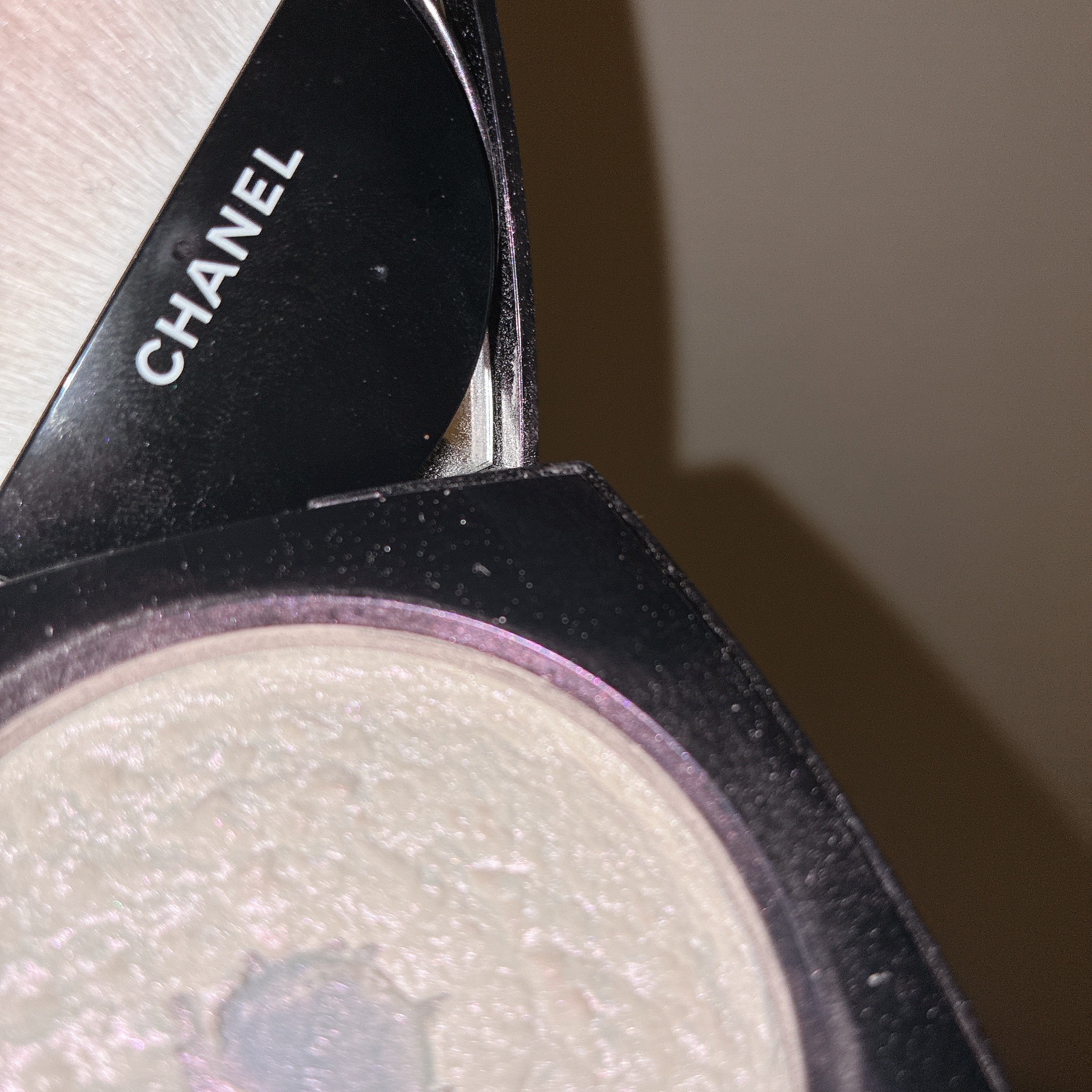 ブラーフィニッシュサンクッション/TOCOBO/日焼け止めパウダーを使ったクチコミ（3枚目）