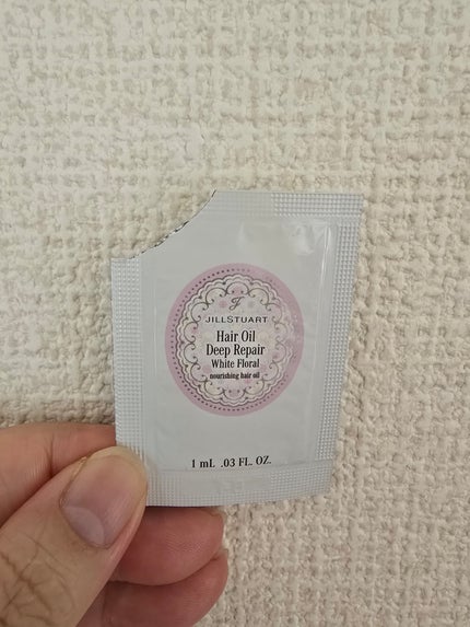 ジルスチュアート ホワイトフローラル ヘアオイル ディープリペア/JILL STUART/ヘアオイルを使ったクチコミ(1枚目)