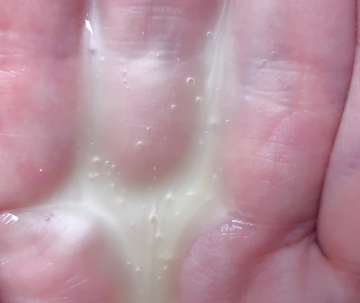 ラックススーパーリッチシャインダメージリペア補修ヘアオイル/LUX/ヘアオイルを使ったクチコミ（3枚目）