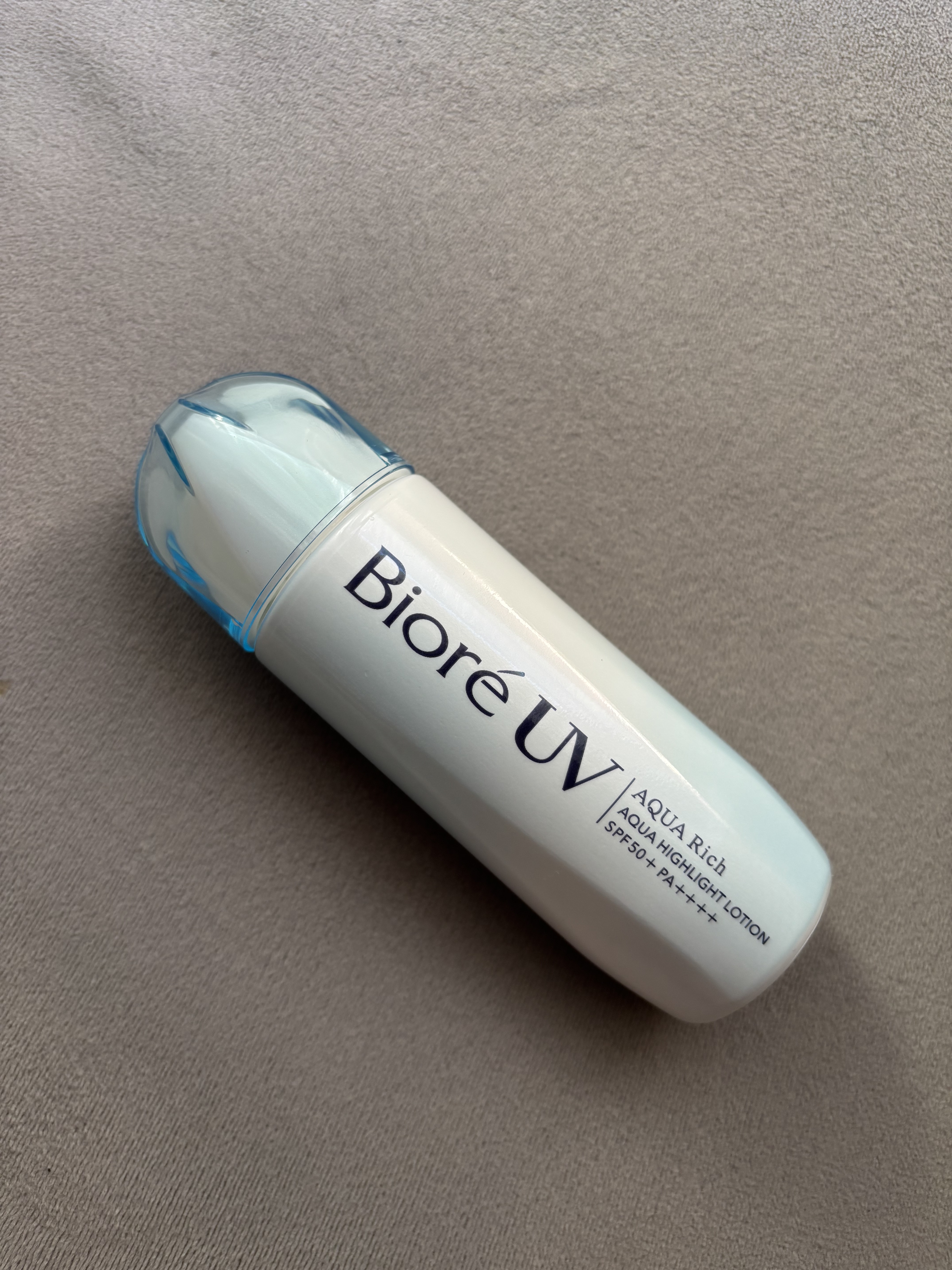 ビオレUV　アクアリッチ　アクアハイライトローション（水層ハイライトUV）/ビオレ/日焼け止めローションを使ったクチコミ（1枚目）