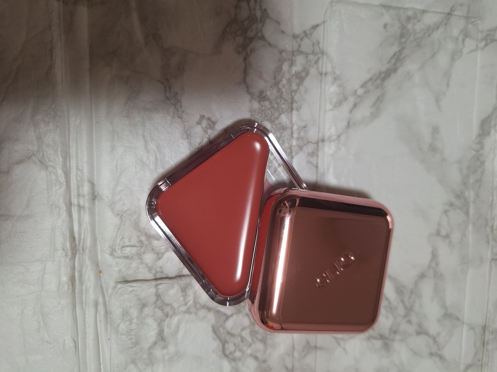 エッセンシャル リップチーク タップ/CLIO/ジェル・クリームチークを使ったクチコミ（2枚目）