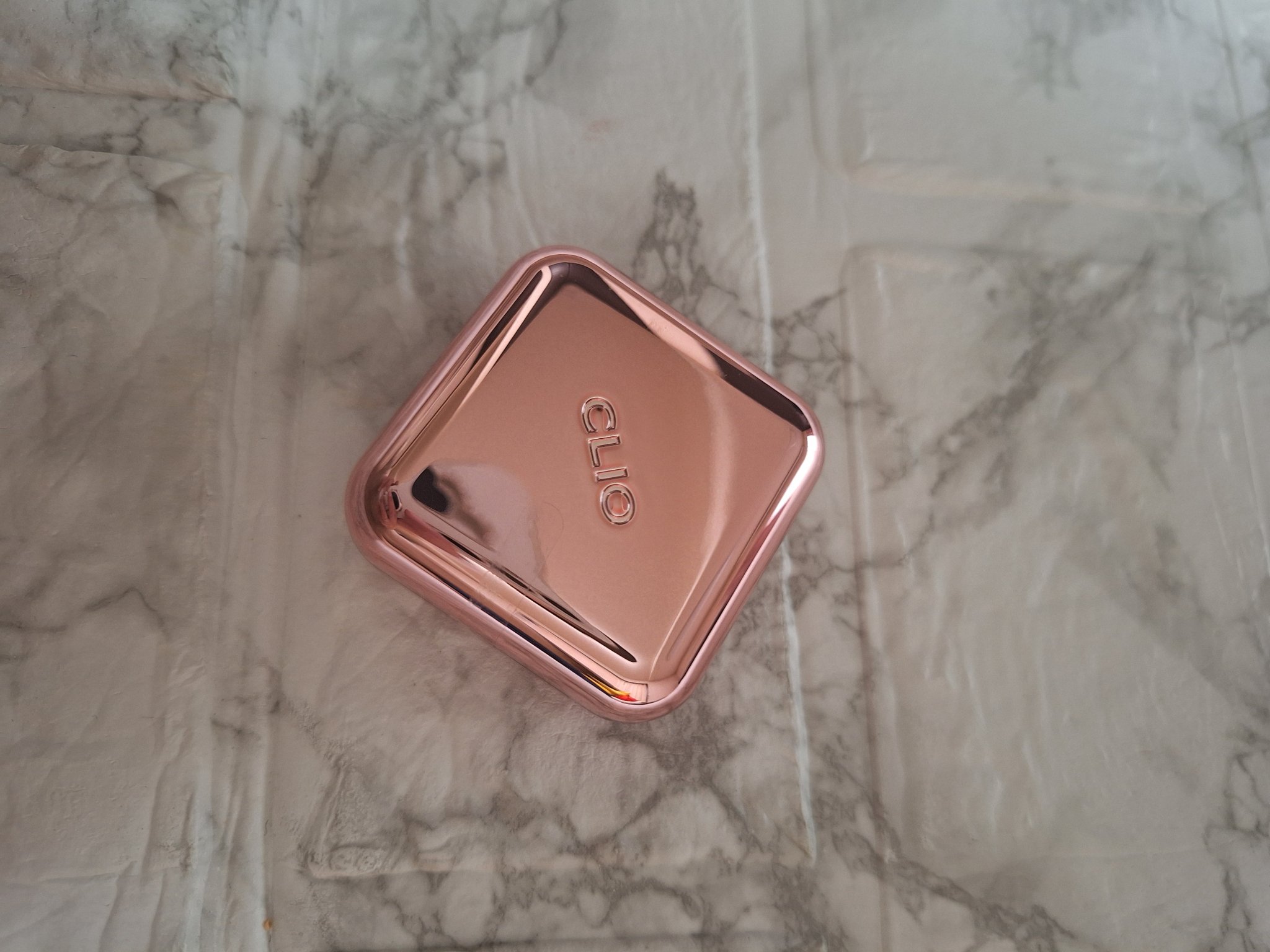 エッセンシャル リップチーク タップ/CLIO/ジェル・クリームチークを使ったクチコミ（1枚目）