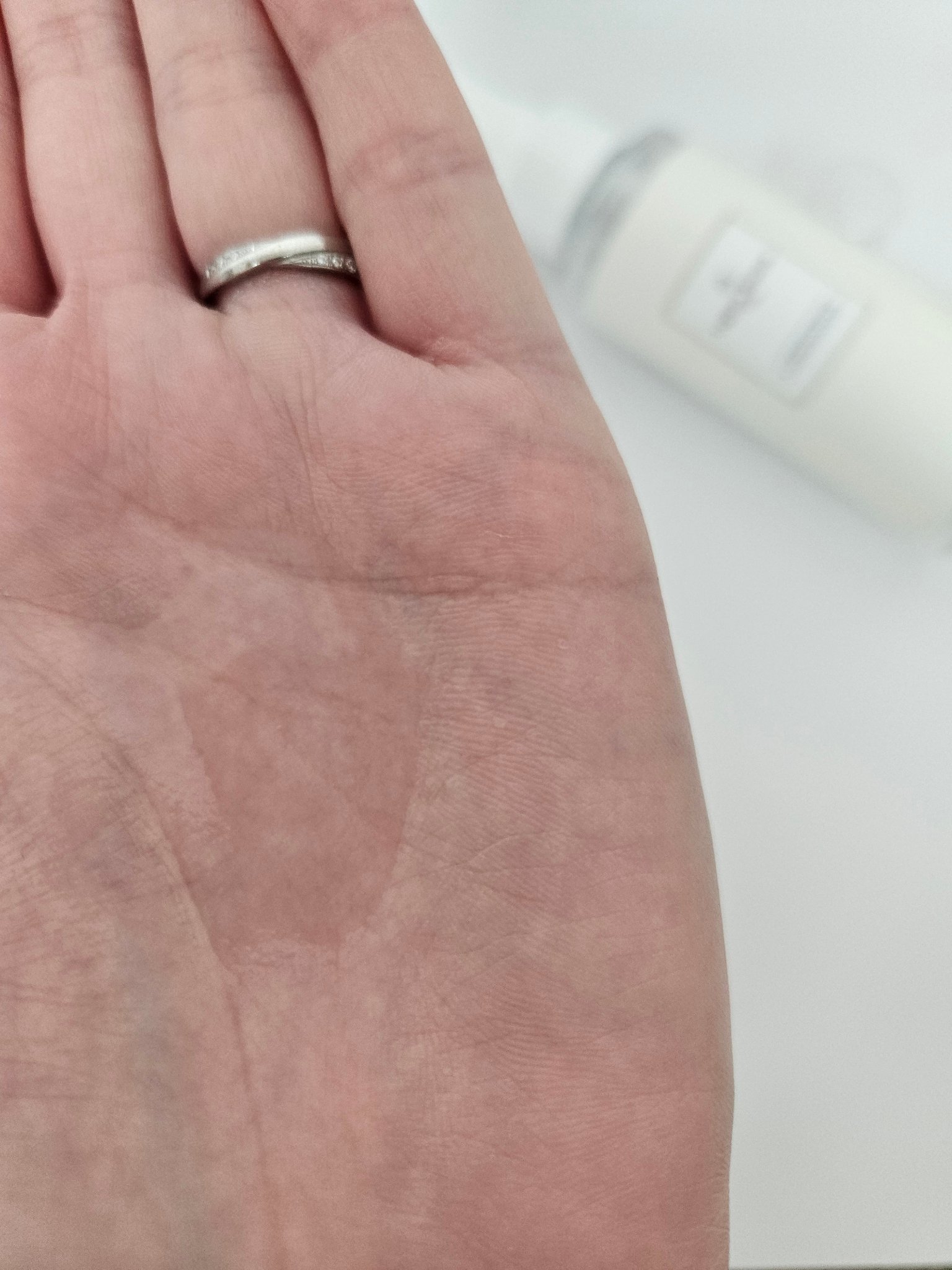 ルミナリヴァ　ブースターミスト/ラグナボーテ/ブースター・導入液を使ったクチコミ（3枚目）