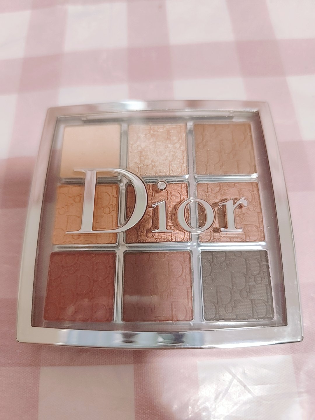 Diorアイシャドウ✨未使用︎ディオールバックステージアイパレット007コーラル Dior ディオール バックステージ アイ パレット 005 プラム　未使用　アイシャドウ アイシャドウパレット アイカラー