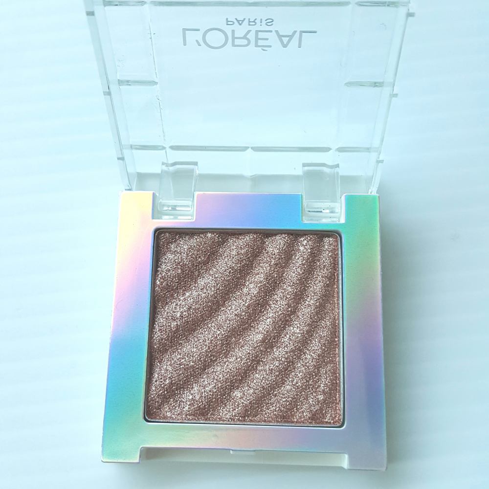 カラークイーン オイルシャドウ/ロレアル パリ/単色アイシャドウを使ったクチコミ(4枚目)