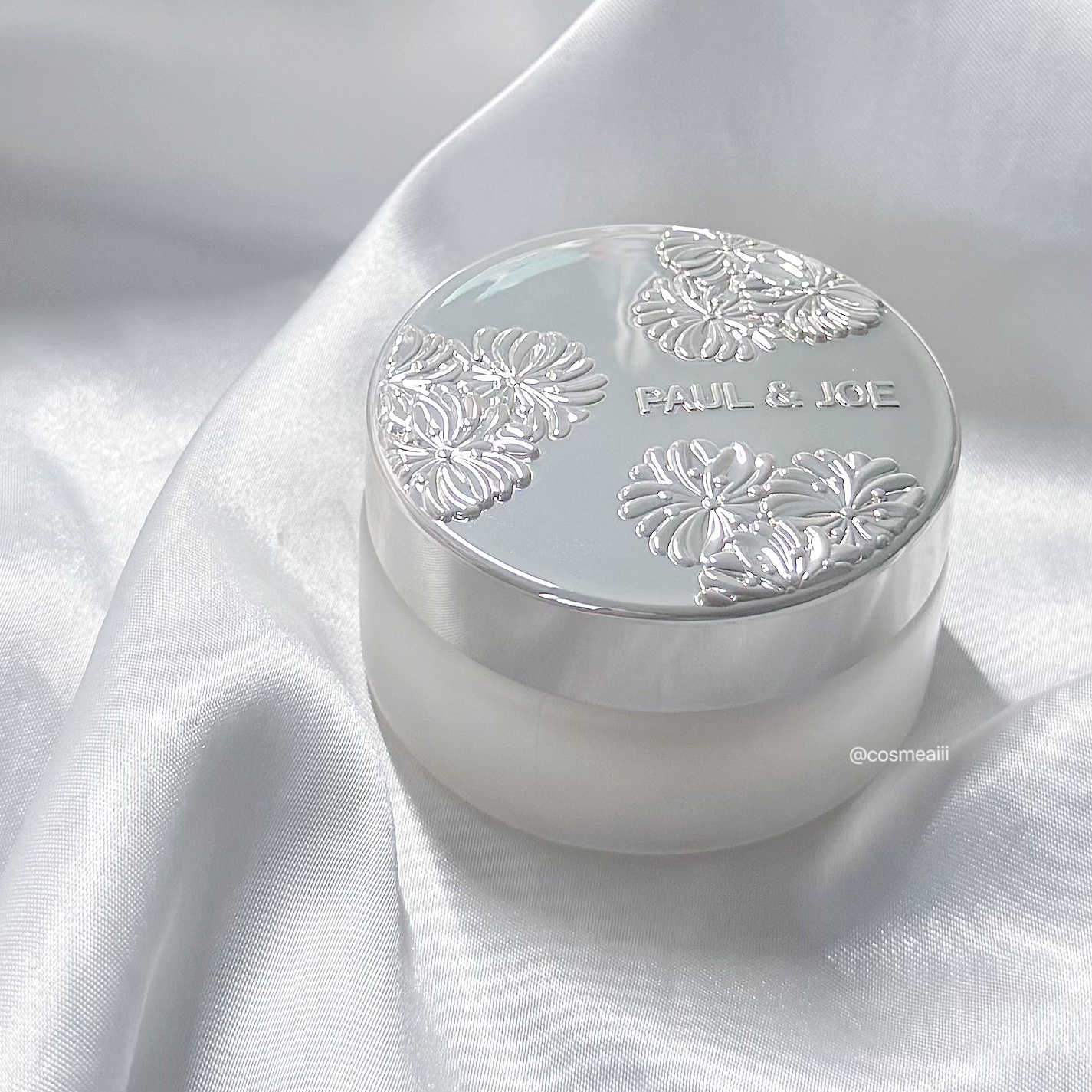 サブライム クリーム ファンデーション/PAUL & JOE BEAUTE/クリーム・エマルジョンファンデーションを使ったクチコミ（3枚目）