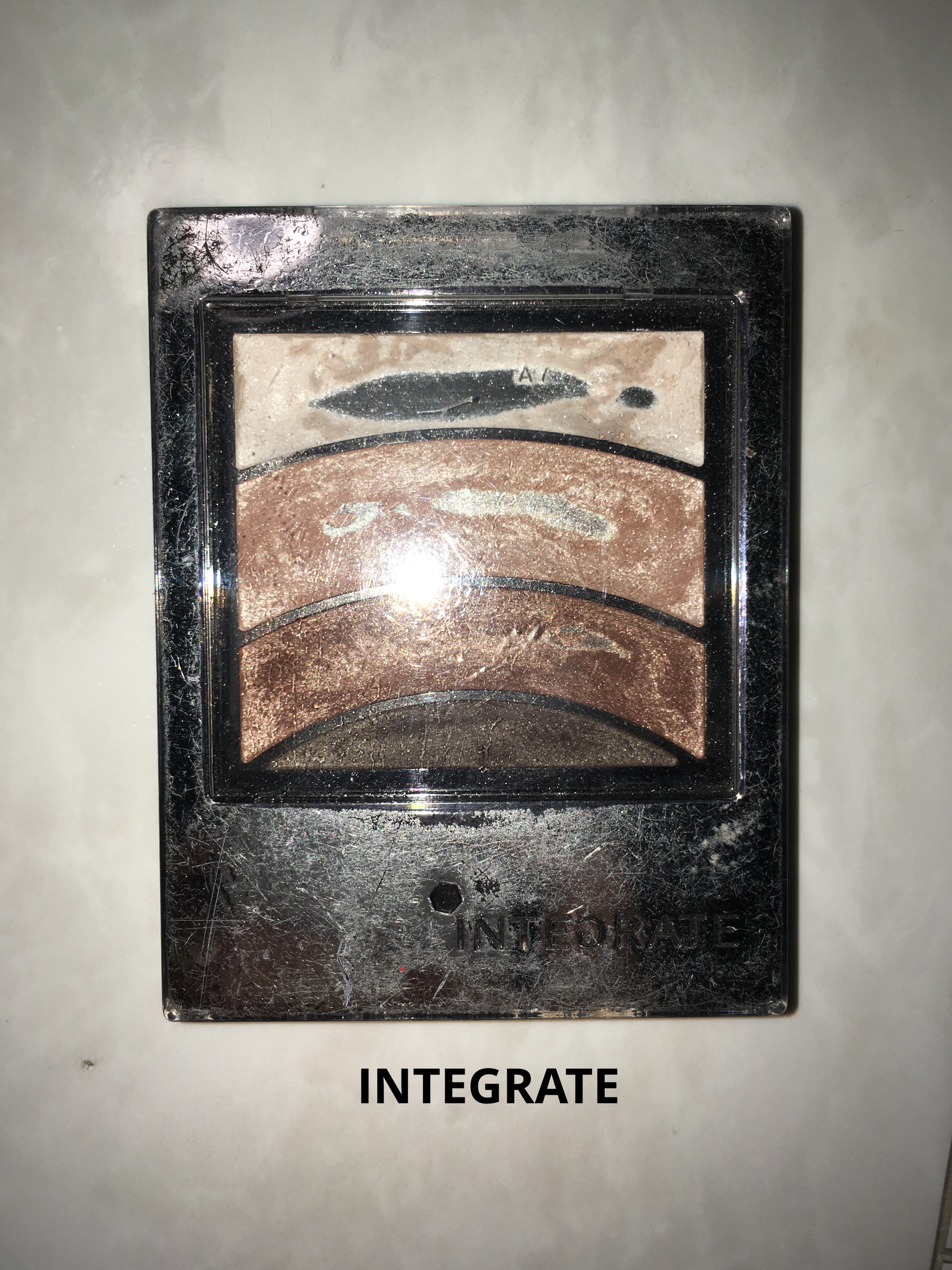 ドラマティックディープアイズ/インテグレート/アイシャドウパレットを使ったクチコミ（1枚目）