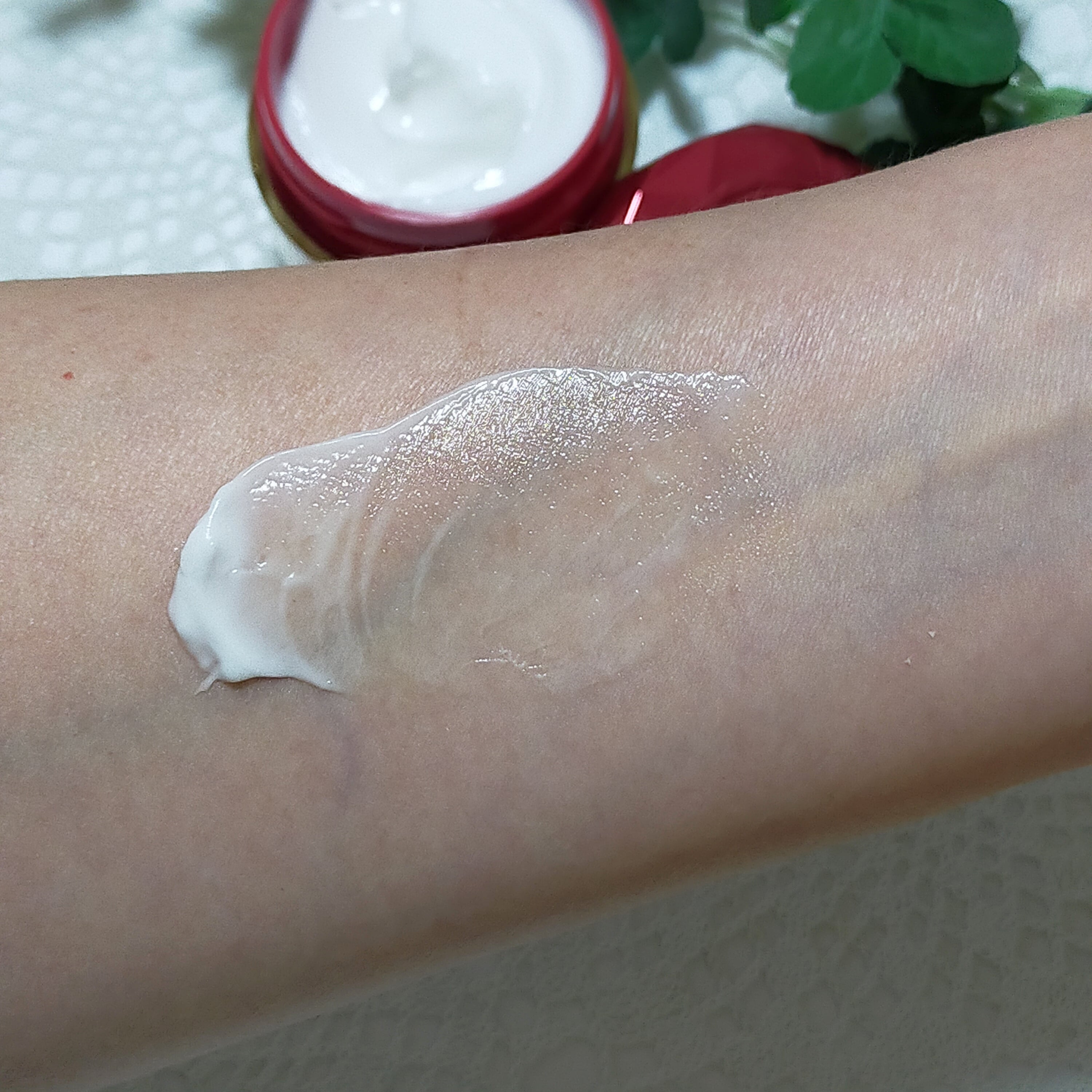 グレイス ワン リンクルケア リンクルリフトＶ ナイトリペアクリーム/グレイスワン/フェイスクリームを使ったクチコミ（3枚目）