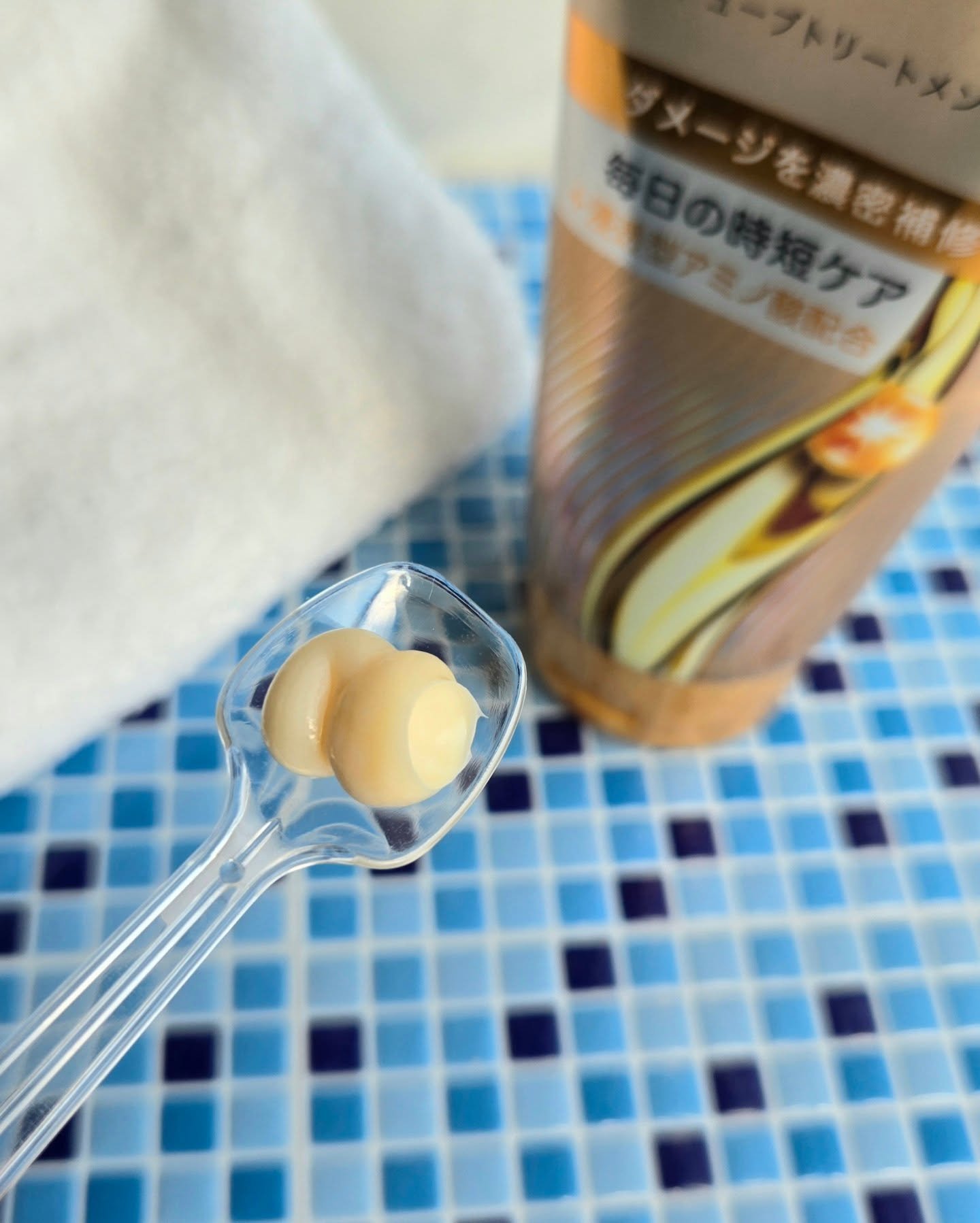 ラックス　スーパーリッチシャイン ダメージリペア　補修チューブトリートメント/LUX/洗い流すヘアトリートメントを使ったクチコミ（3枚目）