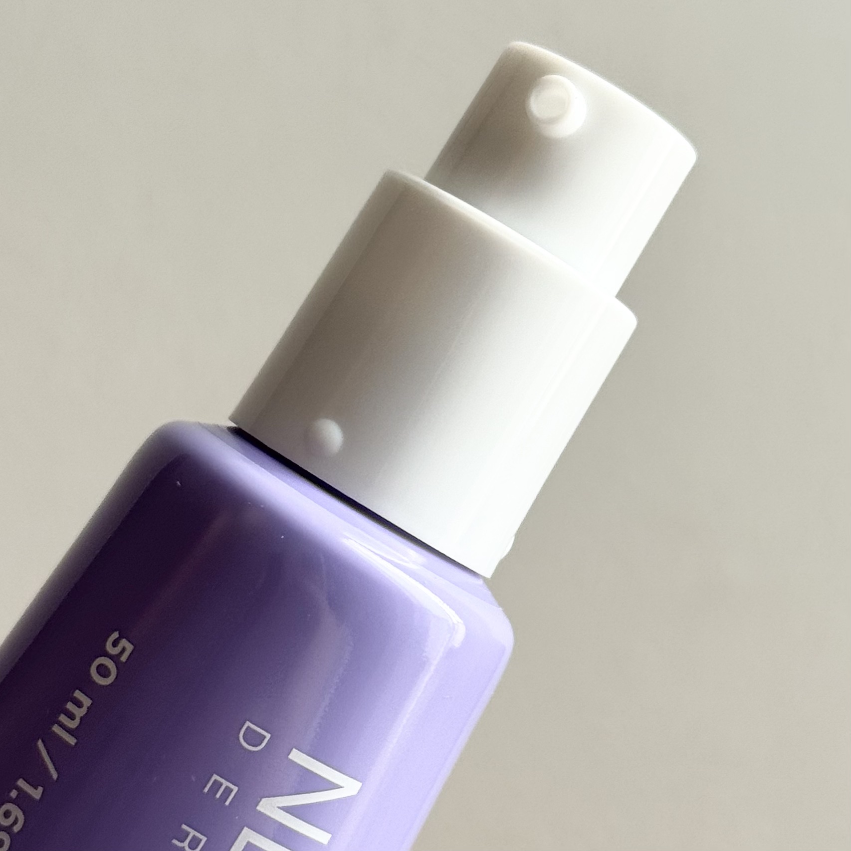 ダブルビダウォータリーサンセラム/NEOGEN/日焼け止めジェルを使ったクチコミ（2枚目）