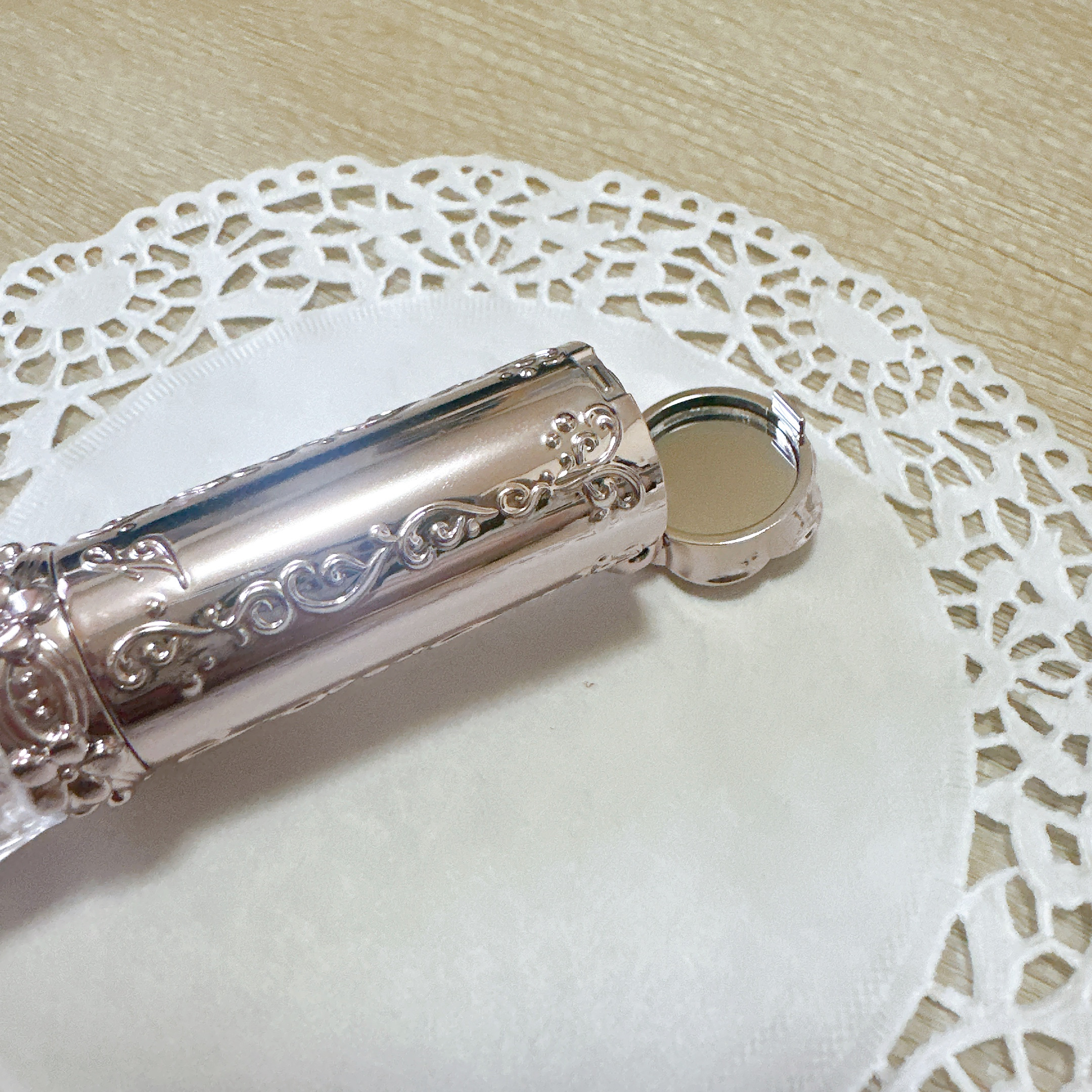 ジルスチュアート リップブロッサム バーム/JILL STUART/口紅を使ったクチコミ（3枚目）