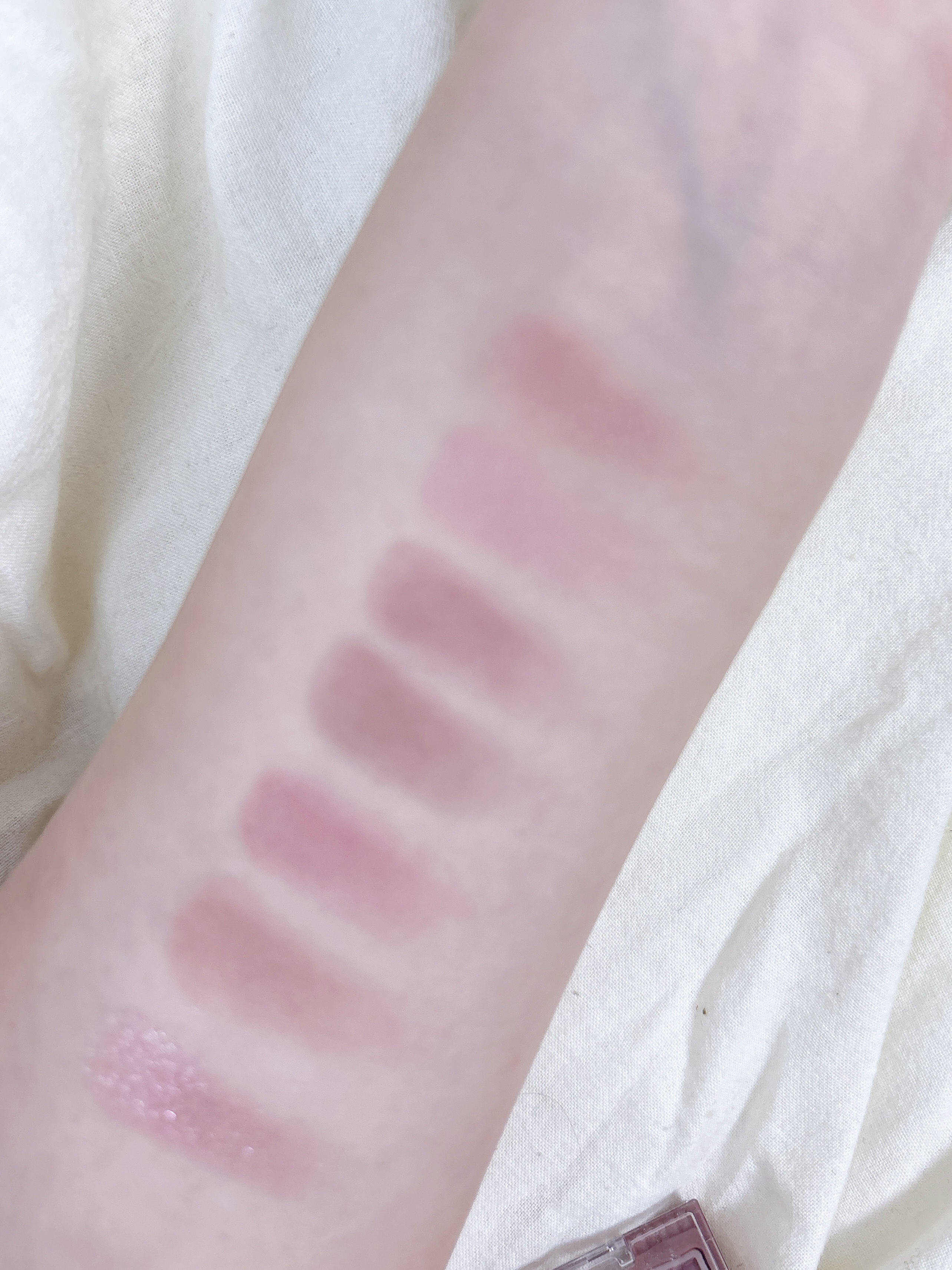 プティパレットアイズ（マットタイプ）/キャンメイク/パウダーアイシャドウを使ったクチコミ（2枚目）