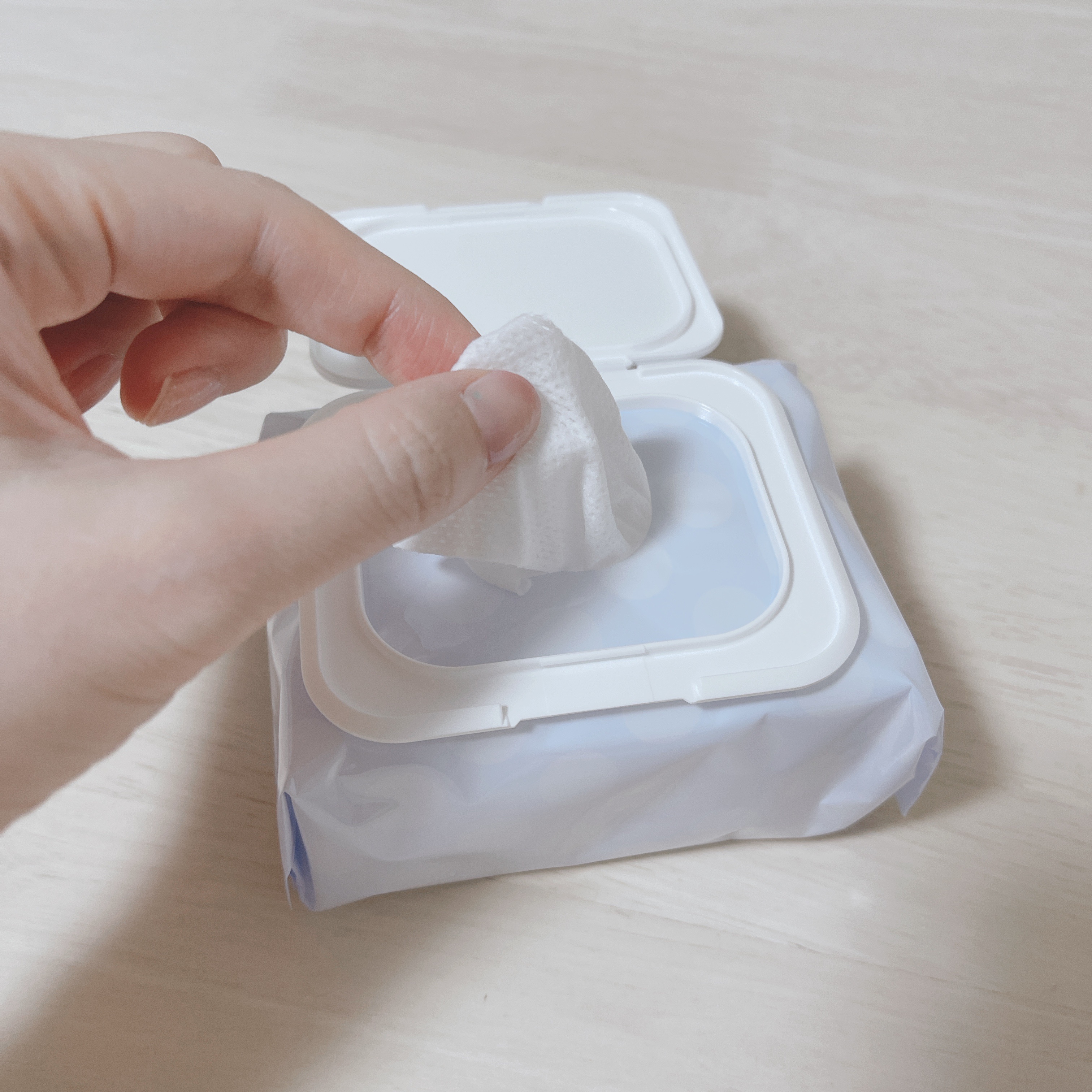 ネピア wetomo 除菌ウエットティシュ アルコールタイプ/ネピア/ティッシュを使ったクチコミ（2枚目）