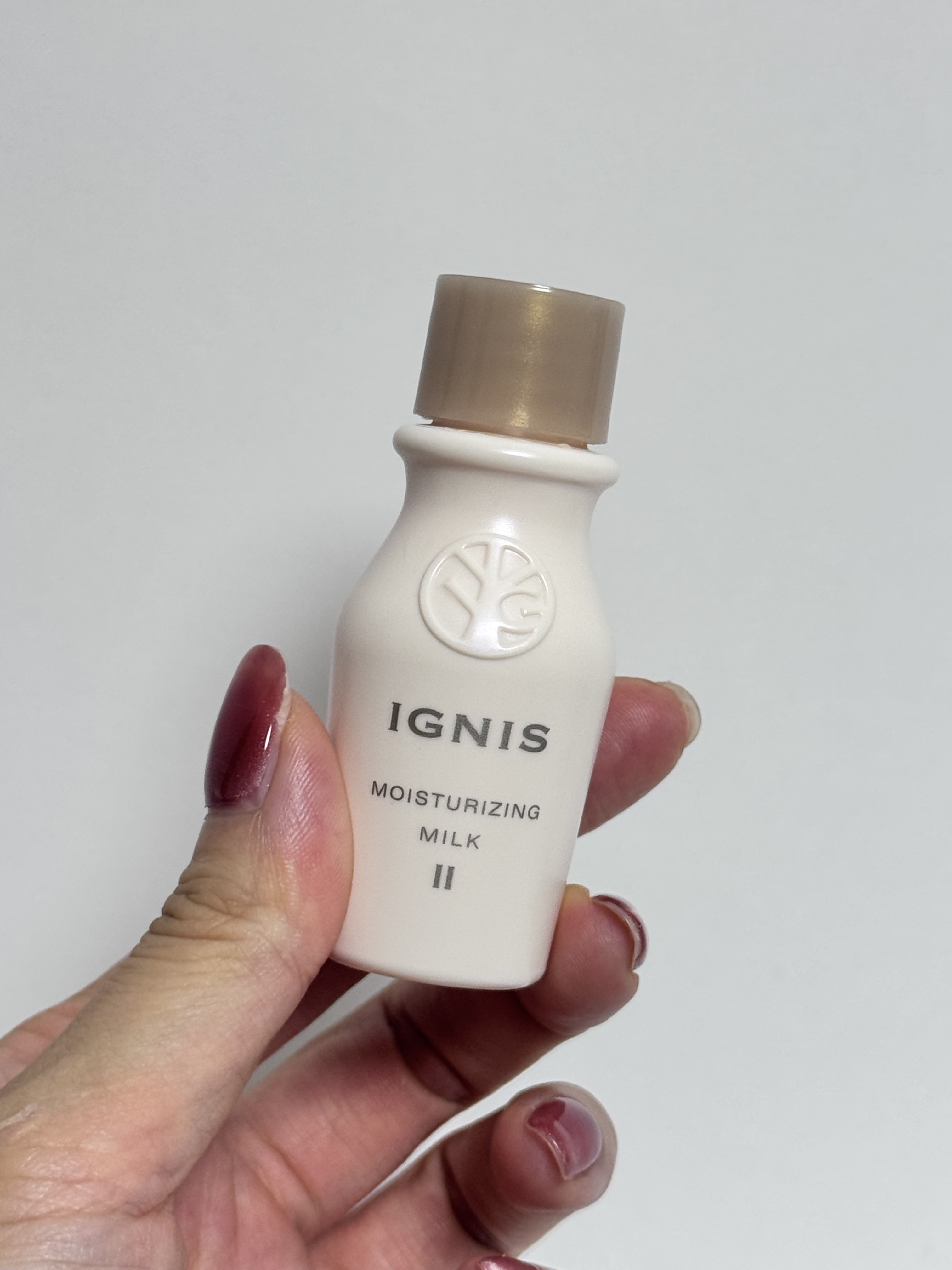 イグニスモイスチュアライジングミルク2番 乳液) コスメ、美容、ヘアケア イグニス モイスチュアライジング