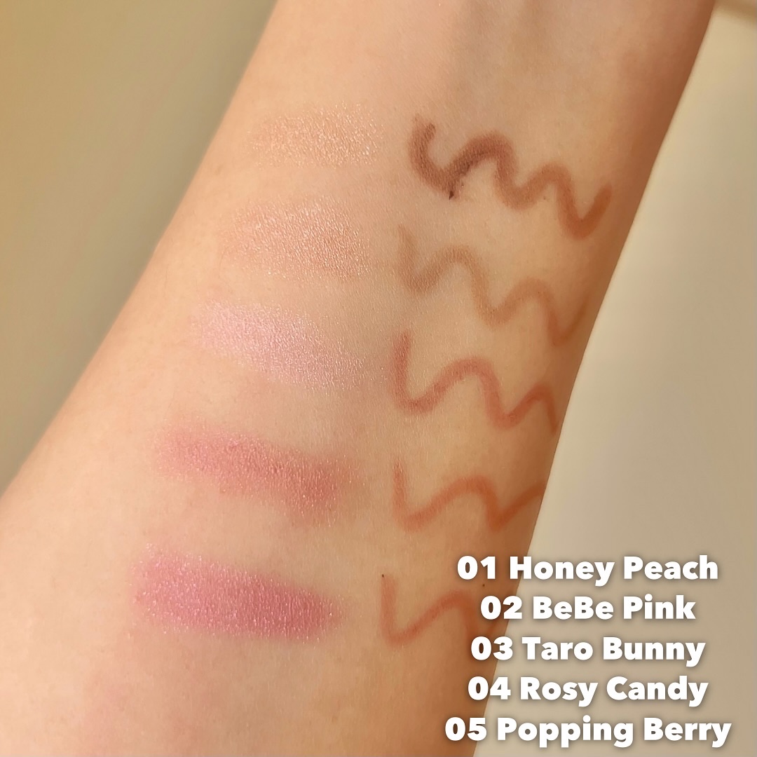 カラープレイデュアルライナー/2aN/スティックアイシャドウを使ったクチコミ（3枚目）