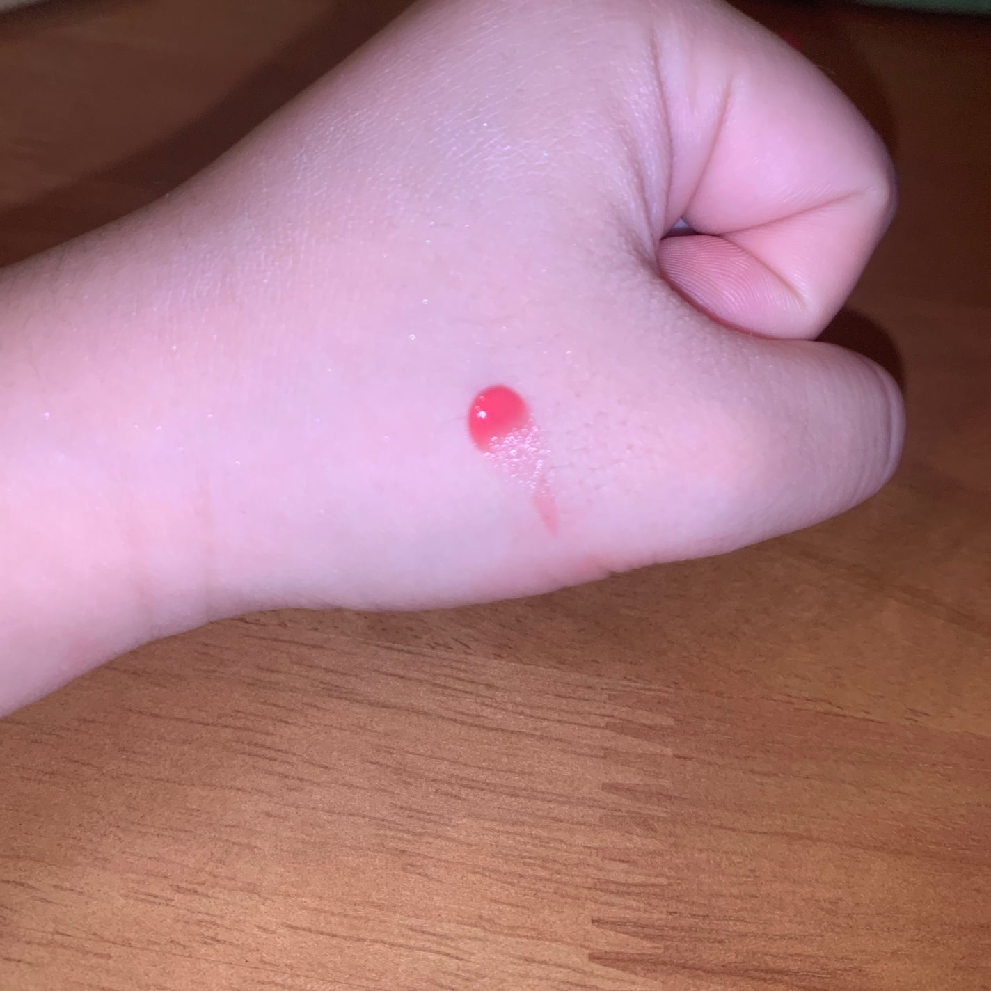 フィー 3Dボリューミングティント/fwee/リップティントを使ったクチコミ(2枚目)