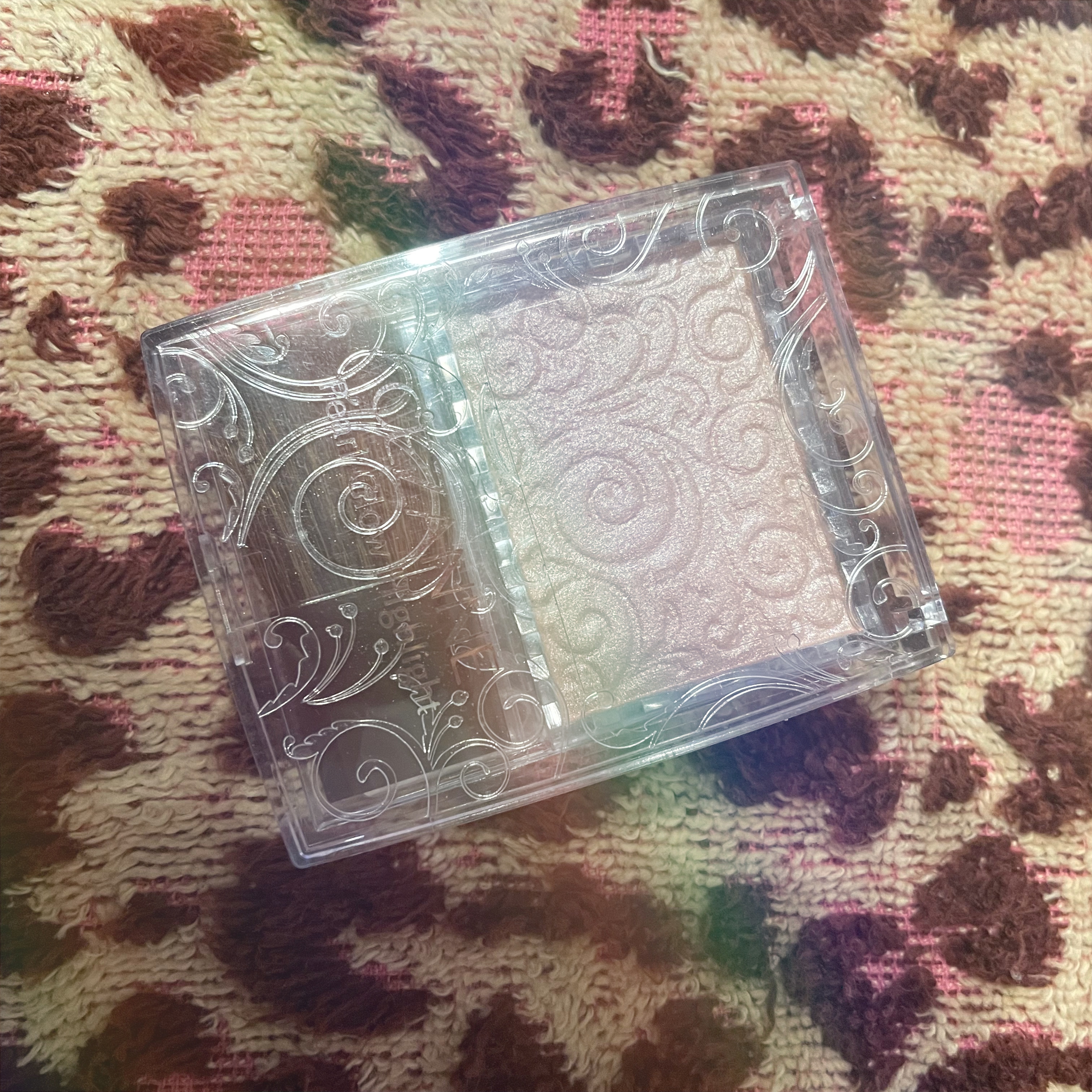 パールグロウハイライト/CEZANNE/パウダーハイライトを使ったクチコミ（1枚目）