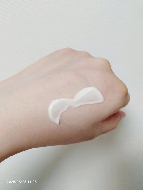 Vie ヒアルアップ リフトクリーム/Ｎ organic/フェイスクリームを使ったクチコミ（3枚目）