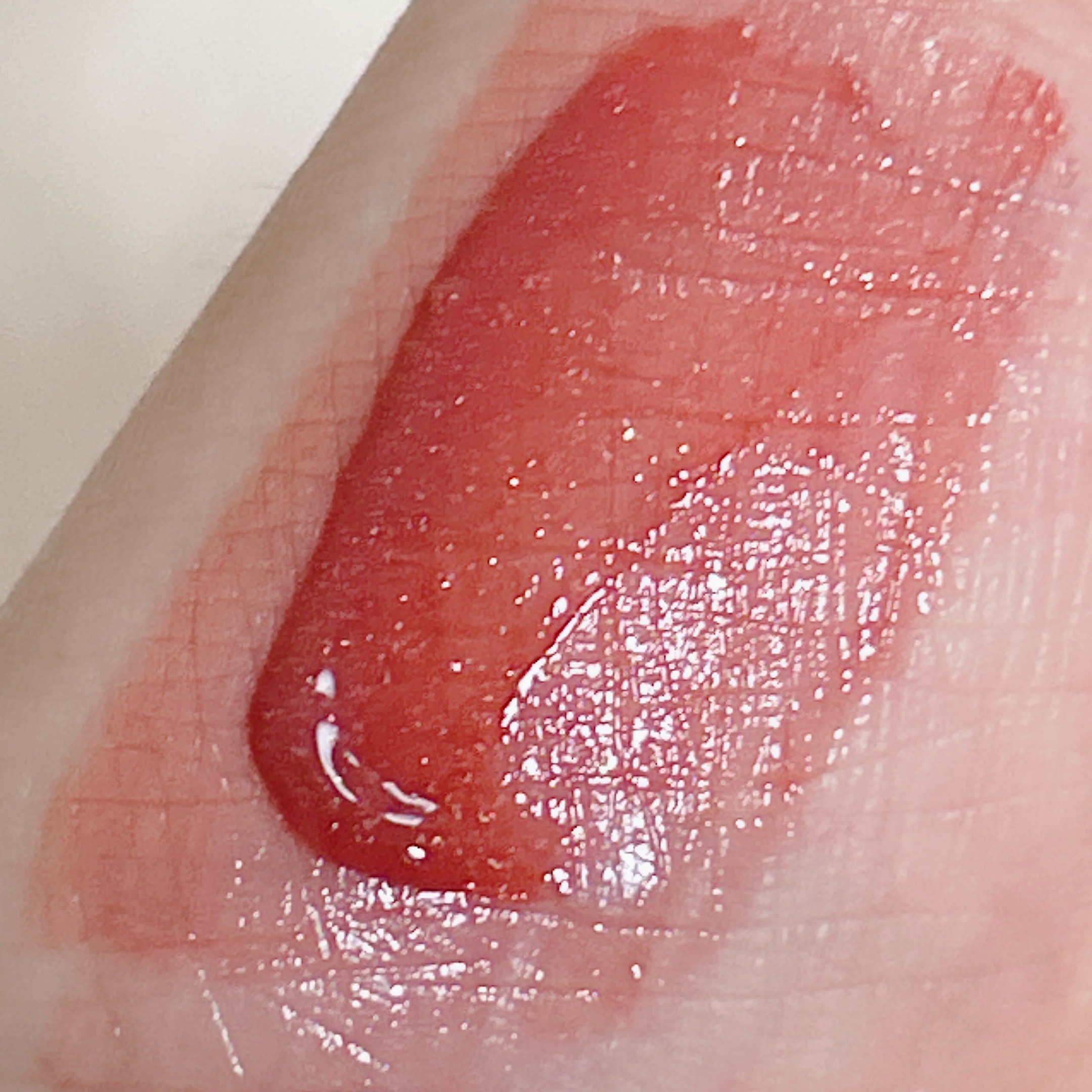 アップトゥーミー　ハグマイリップ　カラーロックプランパー/up2me/リッププランパーを使ったクチコミ（3枚目）