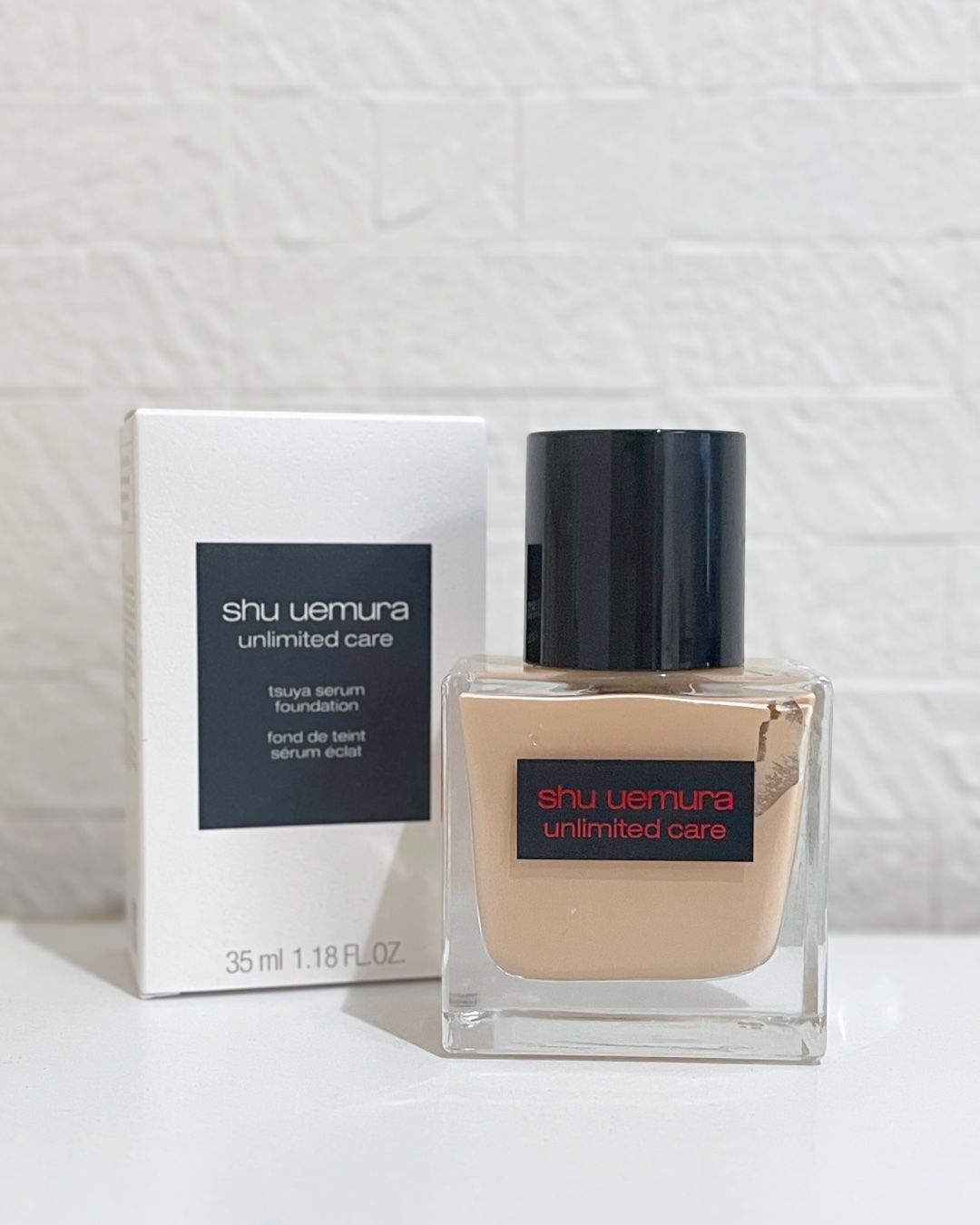 shu uemura
アンリミテッド ケア ツヤ 
セラム ファンデーション 574

薄づきハイカバー美容液ファンデ✨
みずみずしいテクスチャーで
とにかく伸びがいい‼︎
（私はワンプッシュで全顔いけちゃう）

程よい素肌感とツヤ感で
き