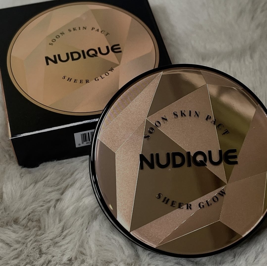 かもなくふかもなく

NUDIQUEグロウクッションファンデーション

ファンデってうまく比較できない