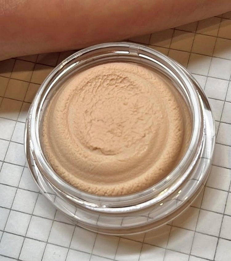 ポアレスエアリーベース/キャンメイク/化粧下地を使ったクチコミ(3枚目)