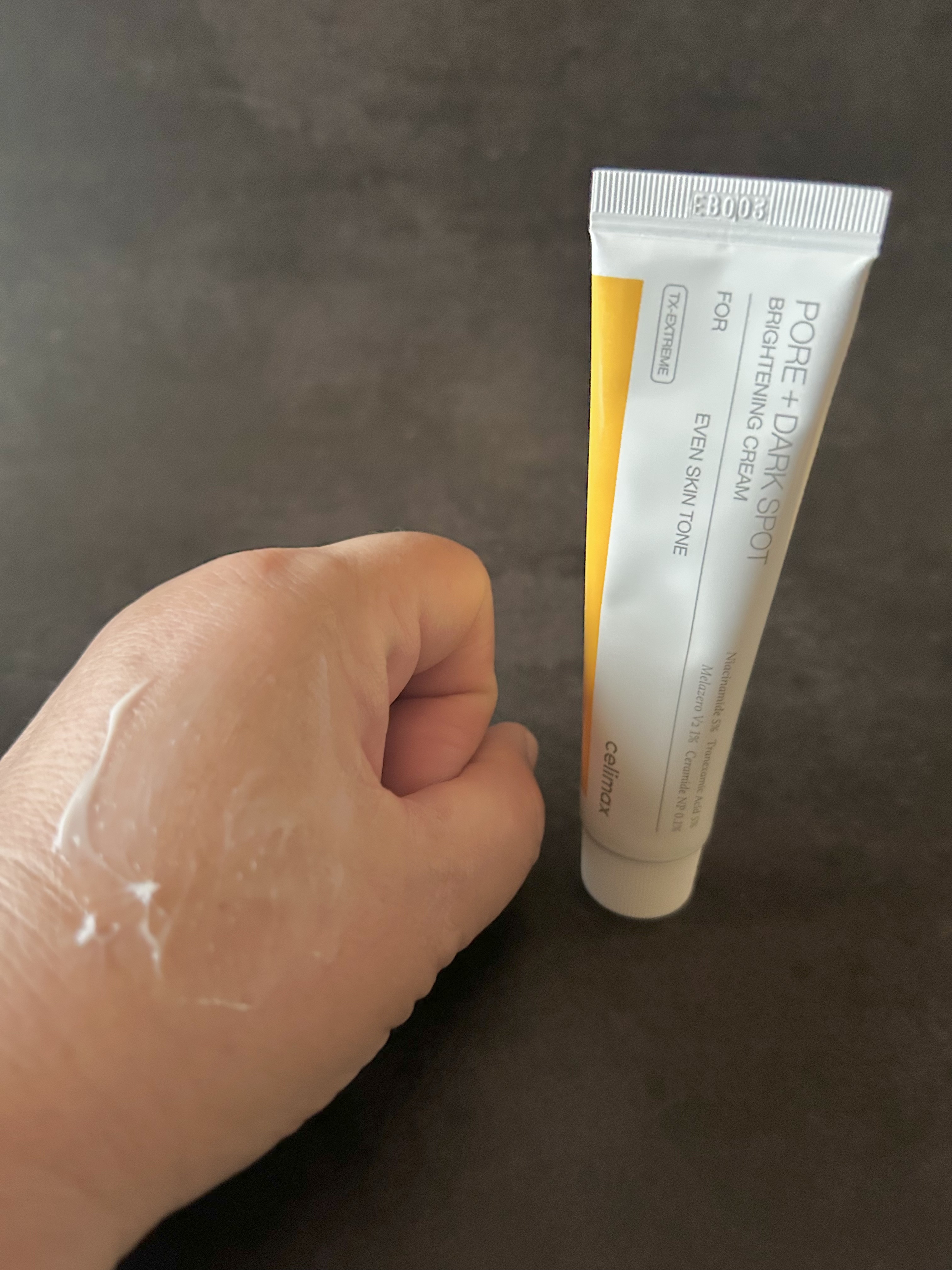 ポアブライトニングシミケアクリーム/celimax/フェイスクリームを使ったクチコミ（3枚目）