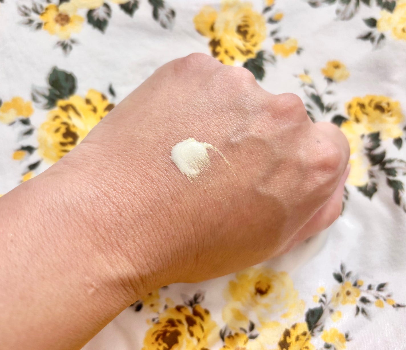 LoNLy シンティランテハイライトセラム /LoNLy /リキッドハイライトを使ったクチコミ(3枚目)