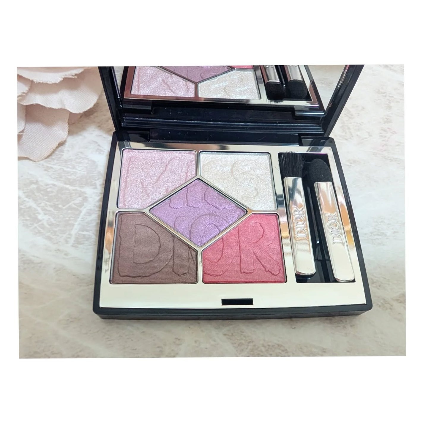 エレガンス リクイッド ルージュ ビジュー/Elégance/口紅を使ったクチコミ(2枚目)