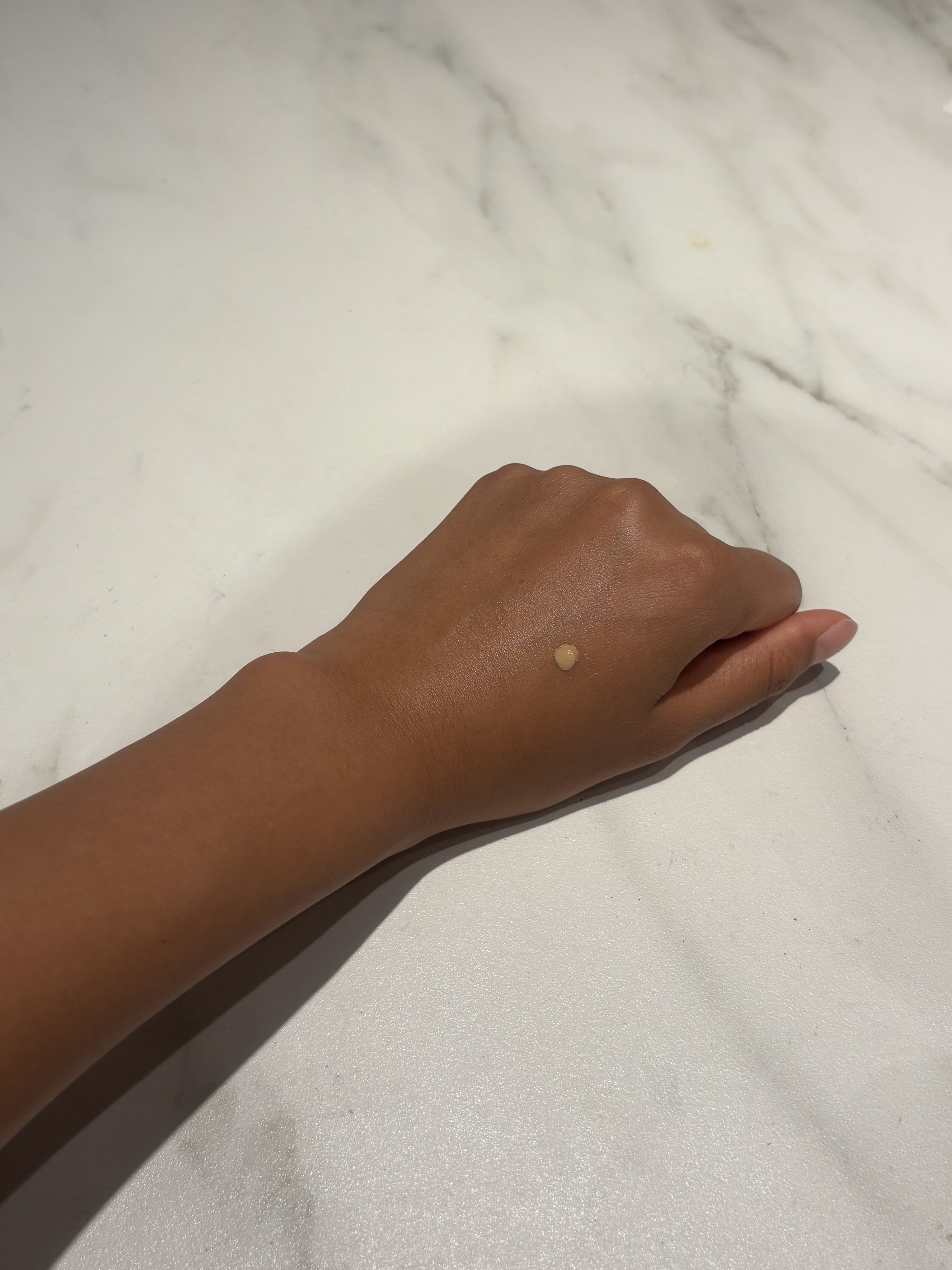 SHISEIDO エッセンス スキングロウ ファンデーションのクチコミ「SHISEIDOエッセンス スキングロウ ファンデーション320Pine¥7,590
エッセン.....」（3枚目）