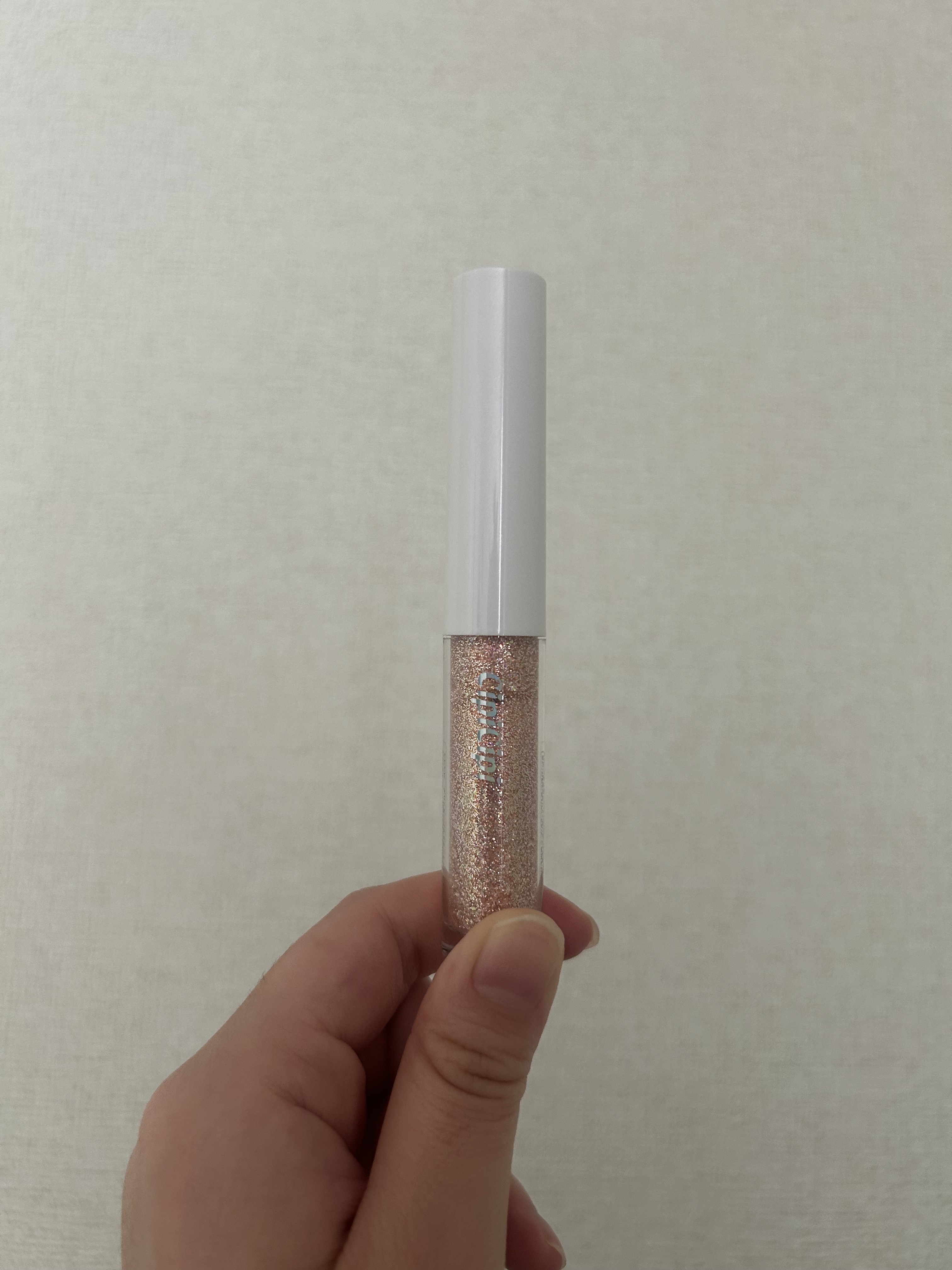 シピシピ グリッター イルミネーションライナー S/CipiCipi/リキッドアイライナーを使ったクチコミ（1枚目）