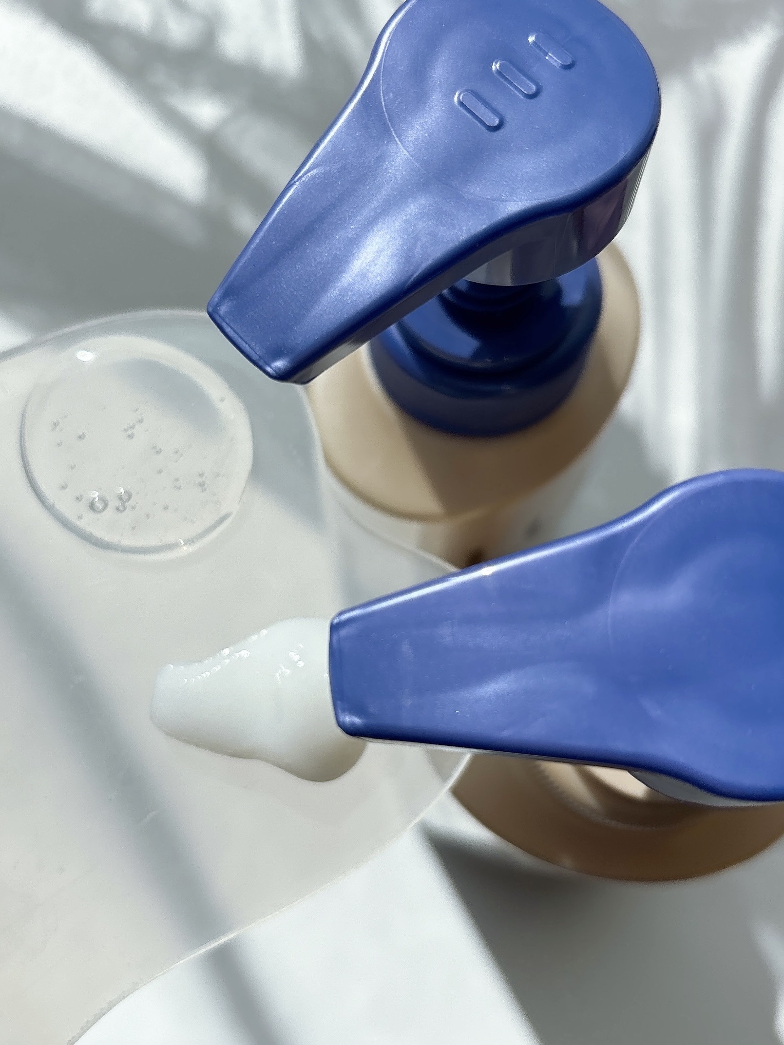 ラックス　スーパーリッチシャイン リラックスナイトケア シャンプー／コンディショナー/LUX/市販シャンプーを使ったクチコミ（3枚目）