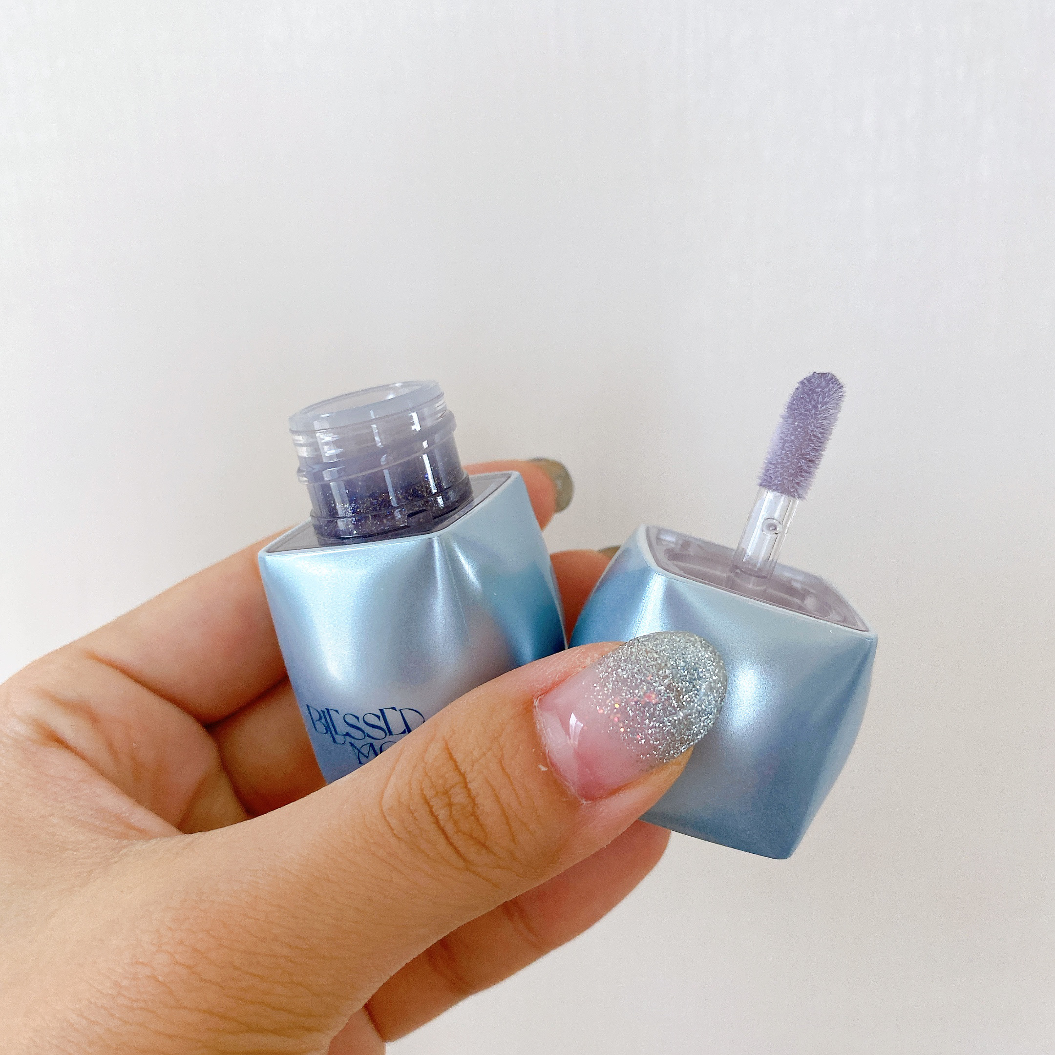 Veil Mood Lip Gloss/BLESSED MOON/リップグロスを使ったクチコミ（2枚目）