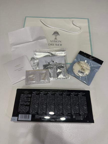 エレガンス ラ プードル オートニュアンス リクスィーズ VIII イノセント/Elégance/プレストパウダーの画像