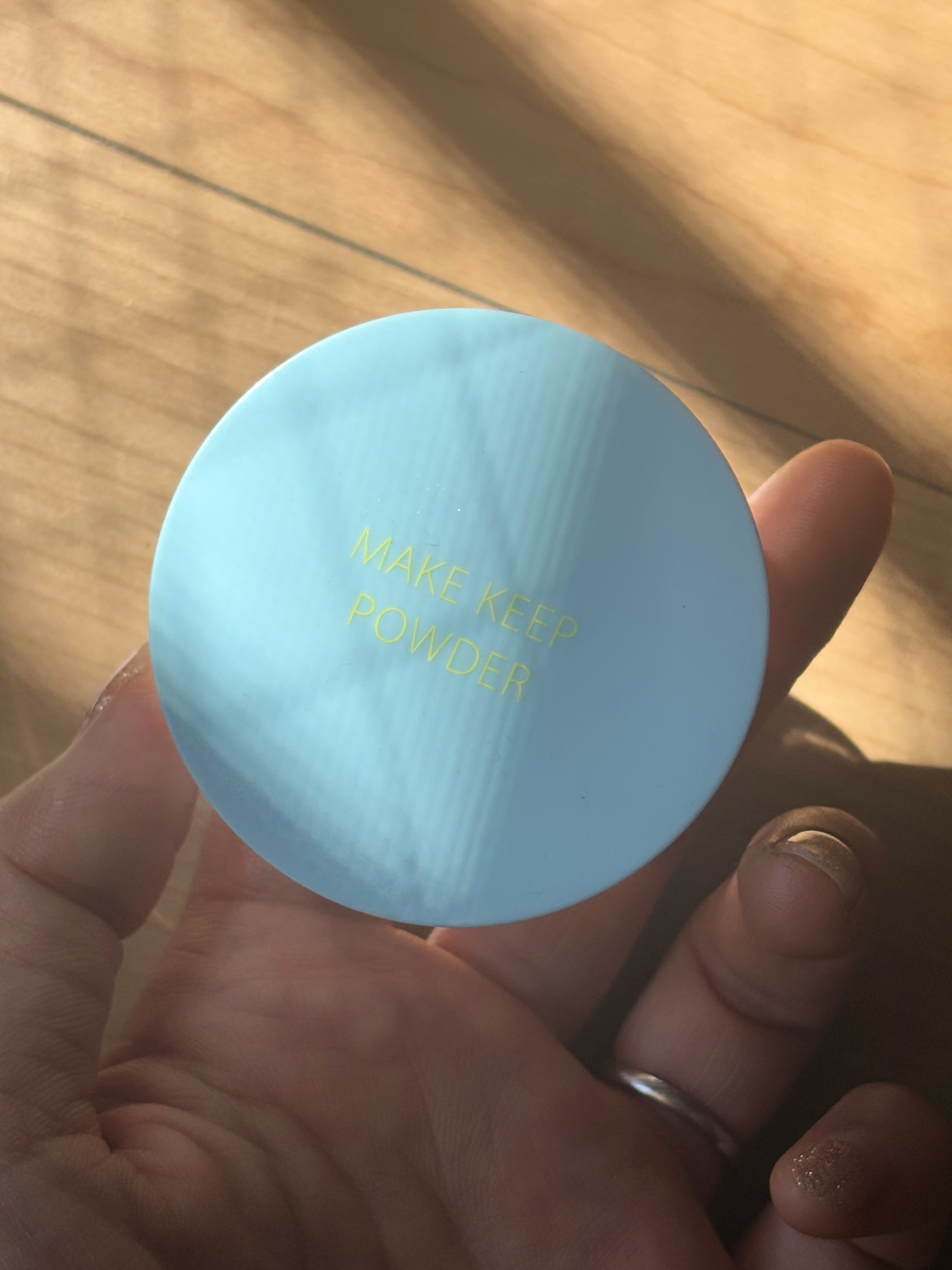 コーセーコスメニエンス メイク キープ パウダー COOLのクチコミ「コーセーコスメニエンス
メイク キープ パウダー COOL
¥1,320

スースーする🥹🥹
.....」（1枚目）