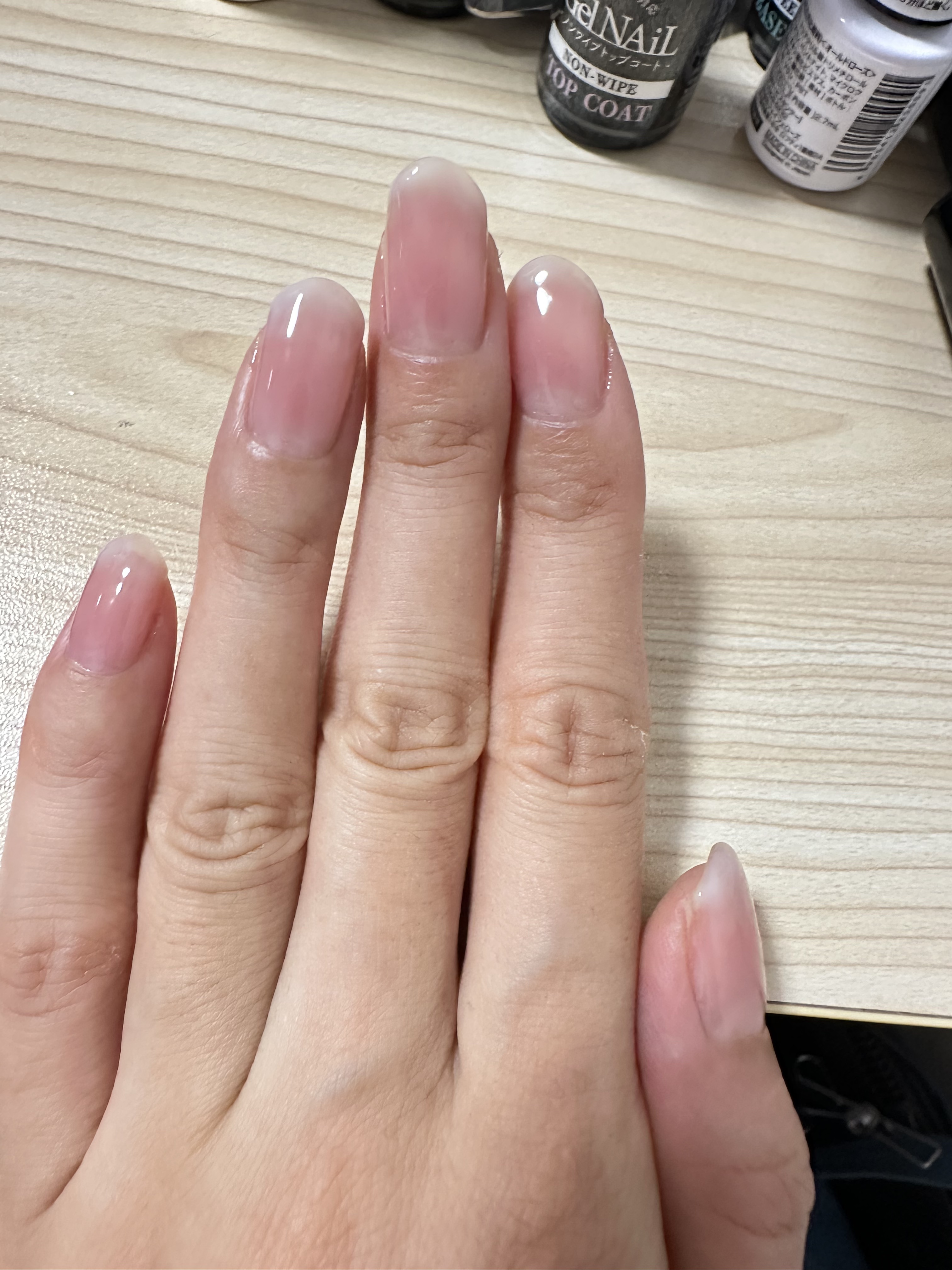 パル カラージェル/キャンドゥ/ジェルネイルを使ったクチコミ（3枚目）