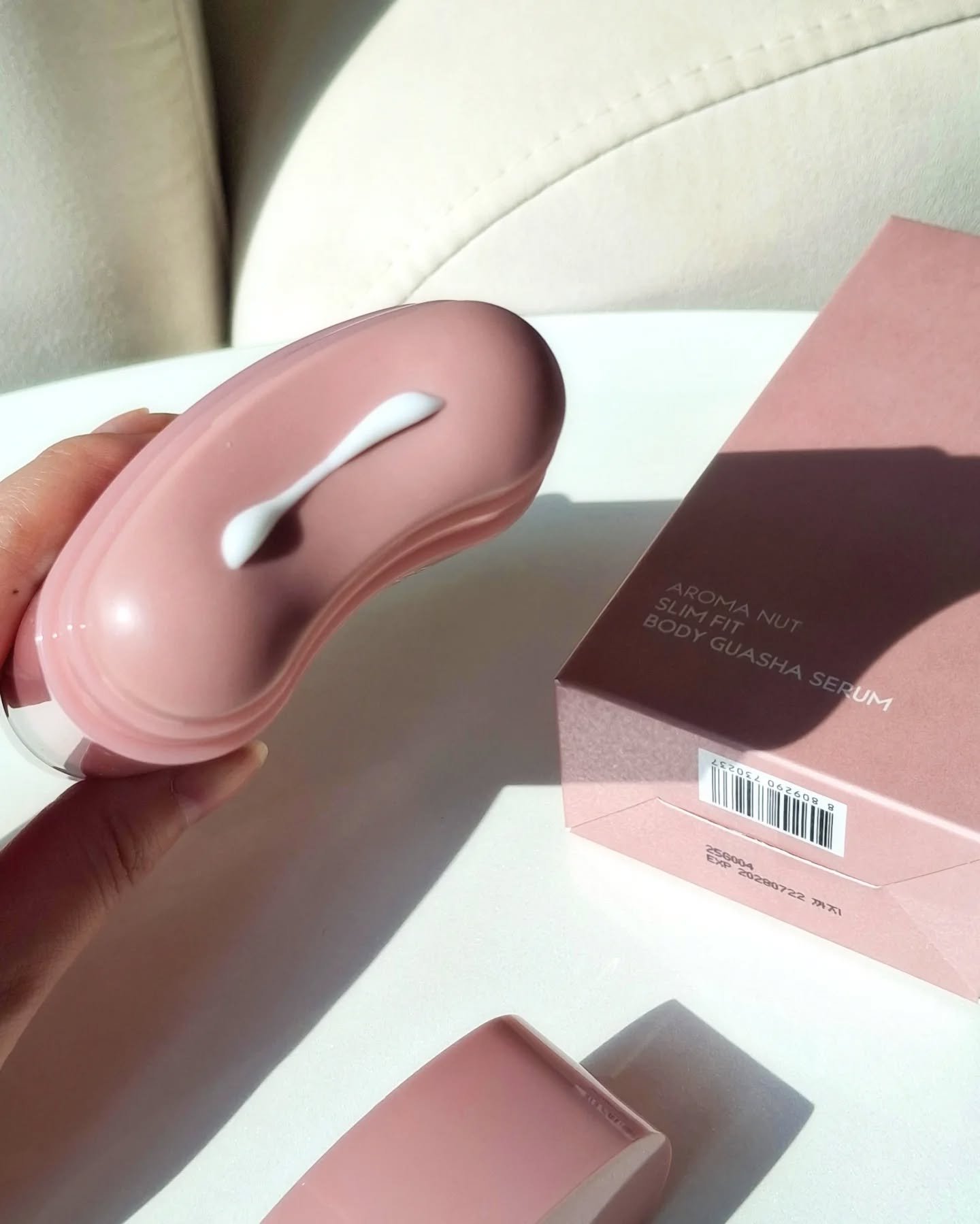 アロマナッツスリムフィットボディカッサセラム/nutseline/美容液を使ったクチコミ（2枚目）