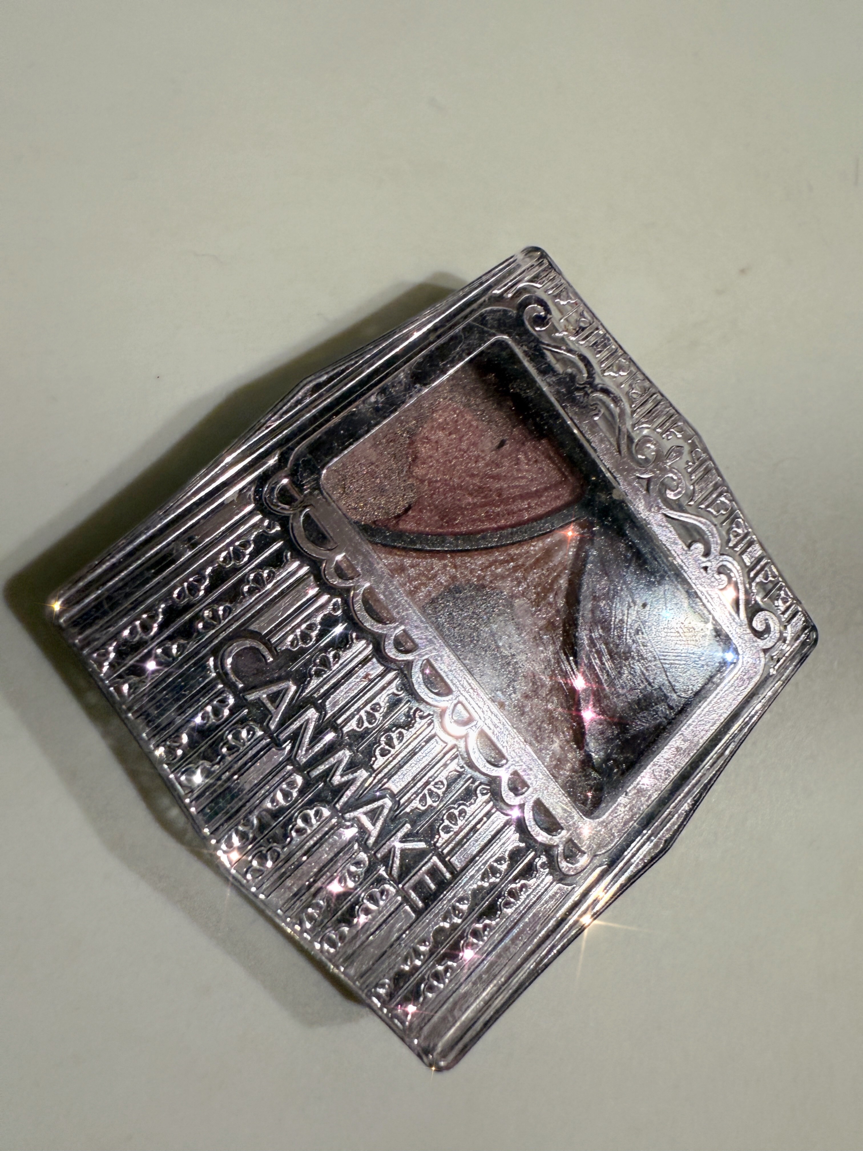 プランぷくコーデアイズ/キャンメイク/パウダーアイシャドウを使ったクチコミ（1枚目）