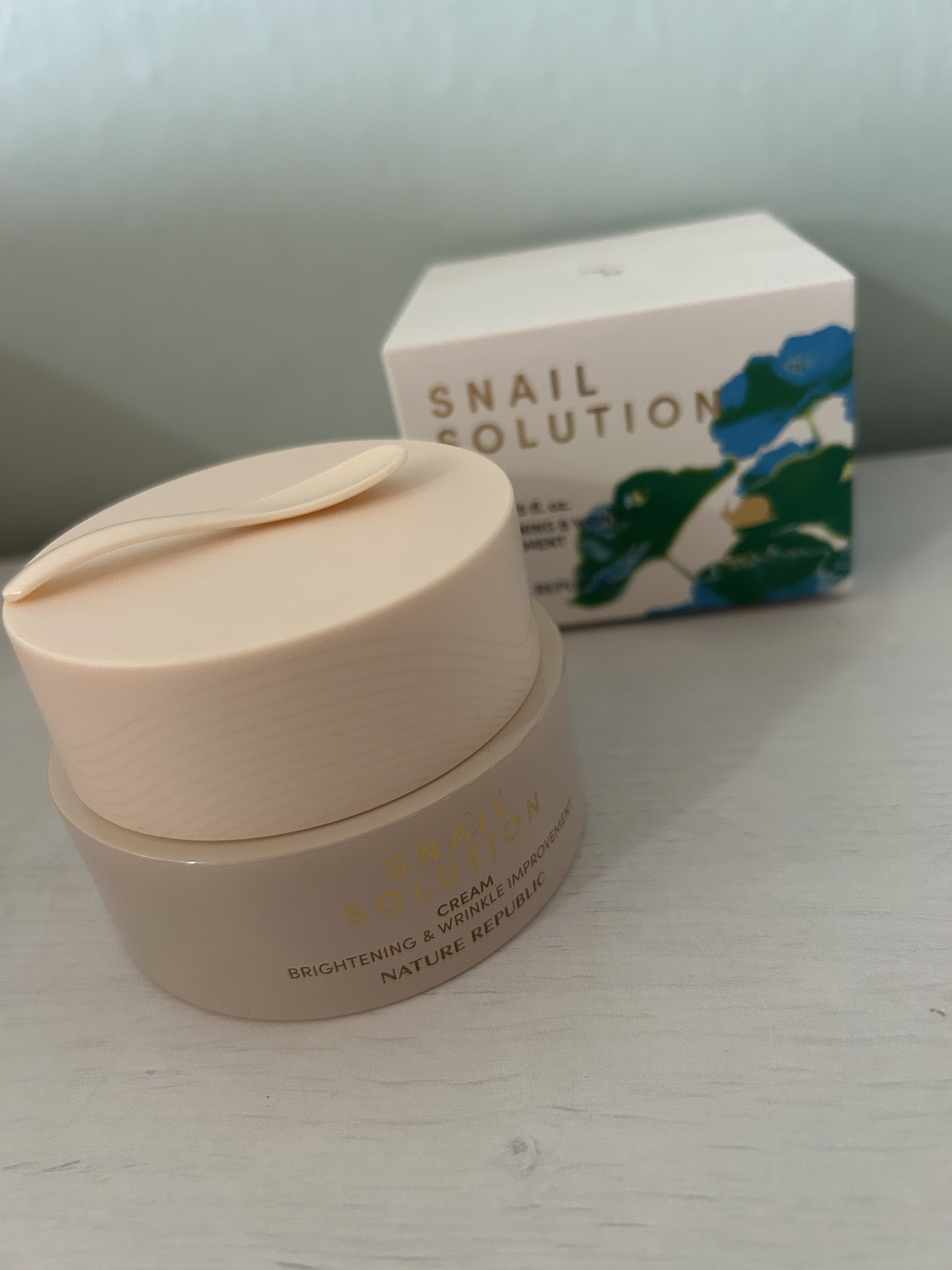 スネイルソリューションクリーム/ネイチャーリパブリック/フェイスクリームを使ったクチコミ（1枚目）