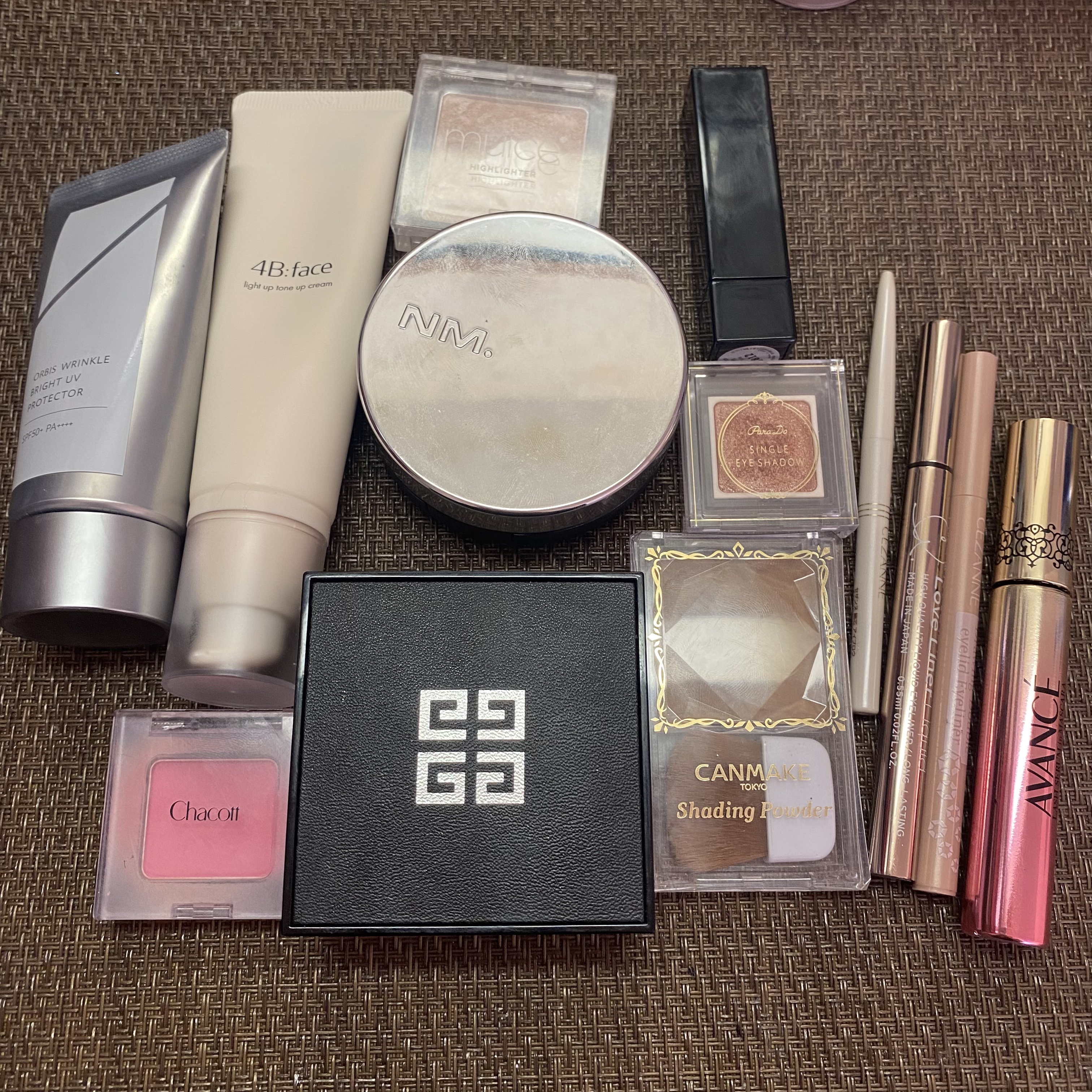 プリズム・リーブル/GIVENCHY/ルースパウダーを使ったクチコミ（3枚目）