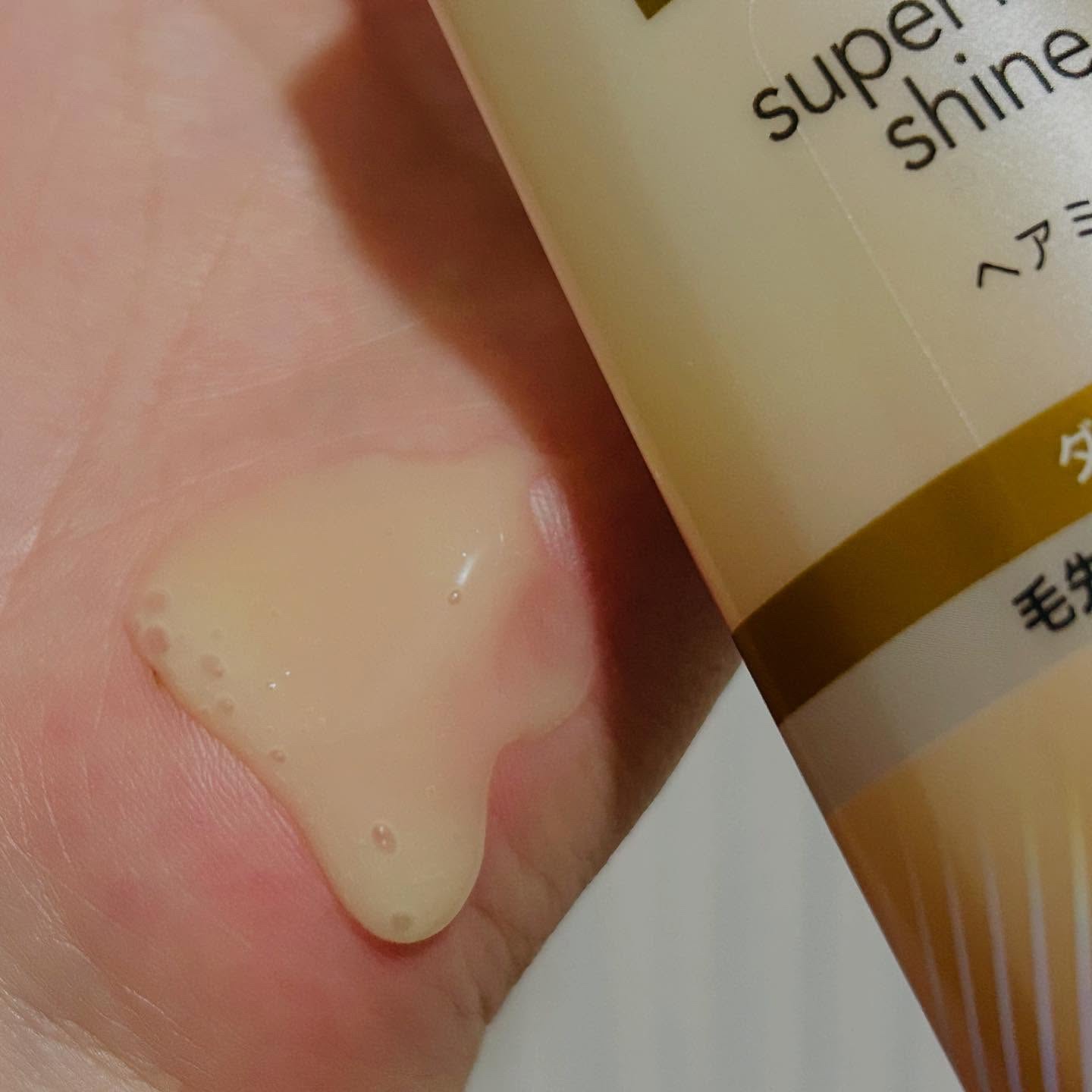 ラックススーパーリッチシャインダメージリペア補修ヘアオイル/LUX/ヘアオイルを使ったクチコミ（3枚目）