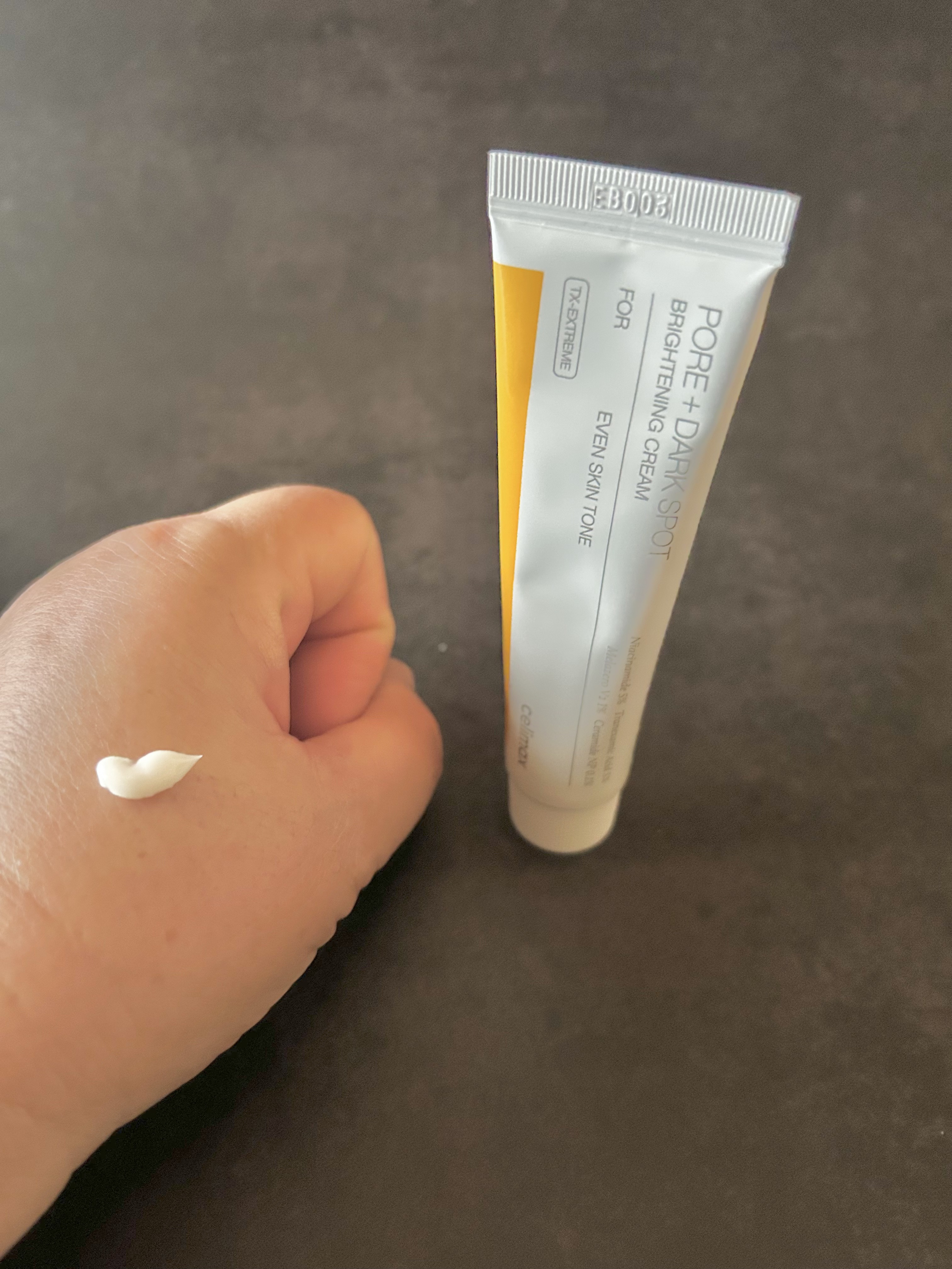 ポアブライトニングシミケアクリーム/celimax/フェイスクリームを使ったクチコミ（2枚目）