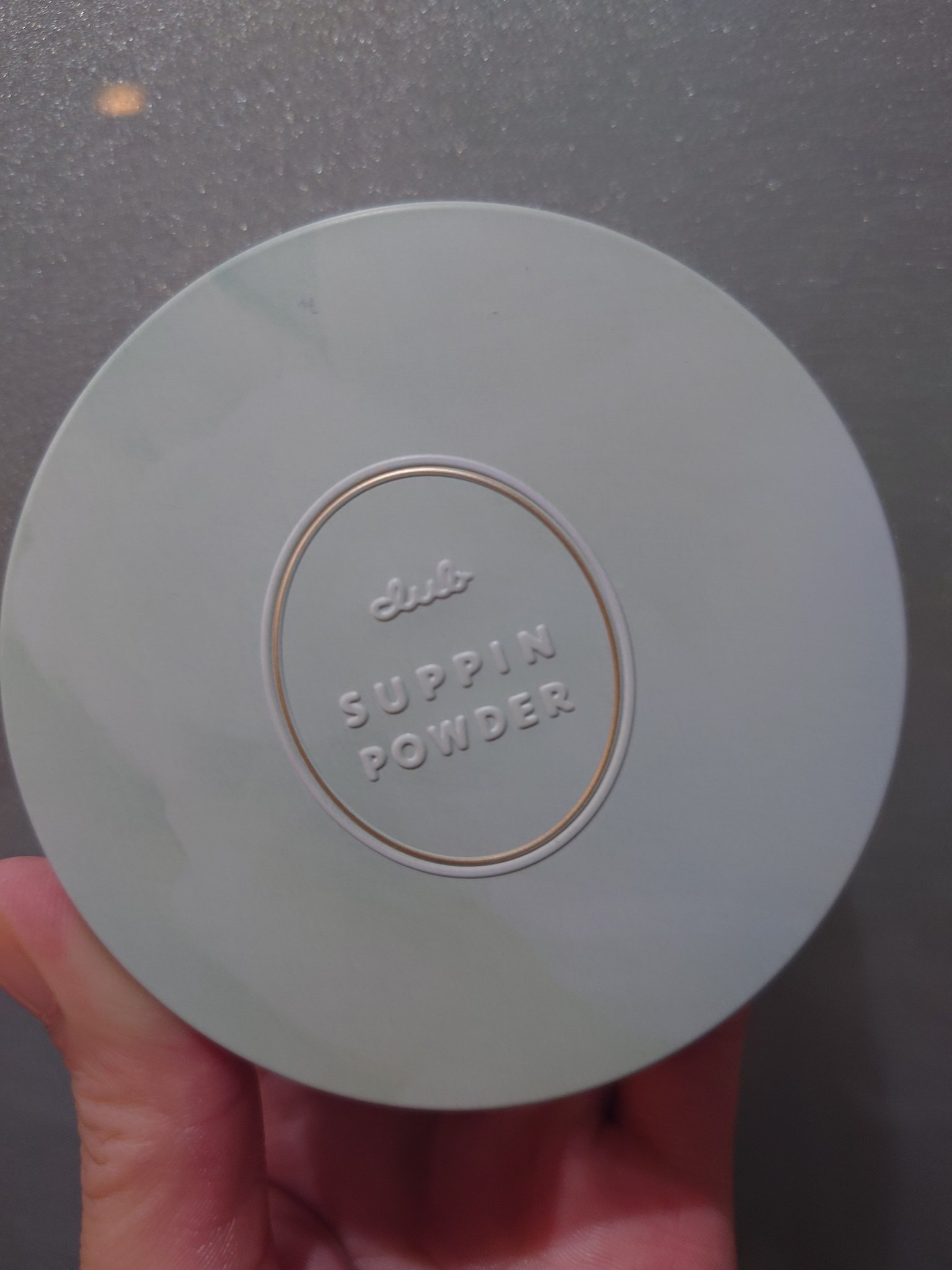 クラブ　すっぴんパウダーC ライムミントの香り/クラブ/プレストパウダーを使ったクチコミ（1枚目）